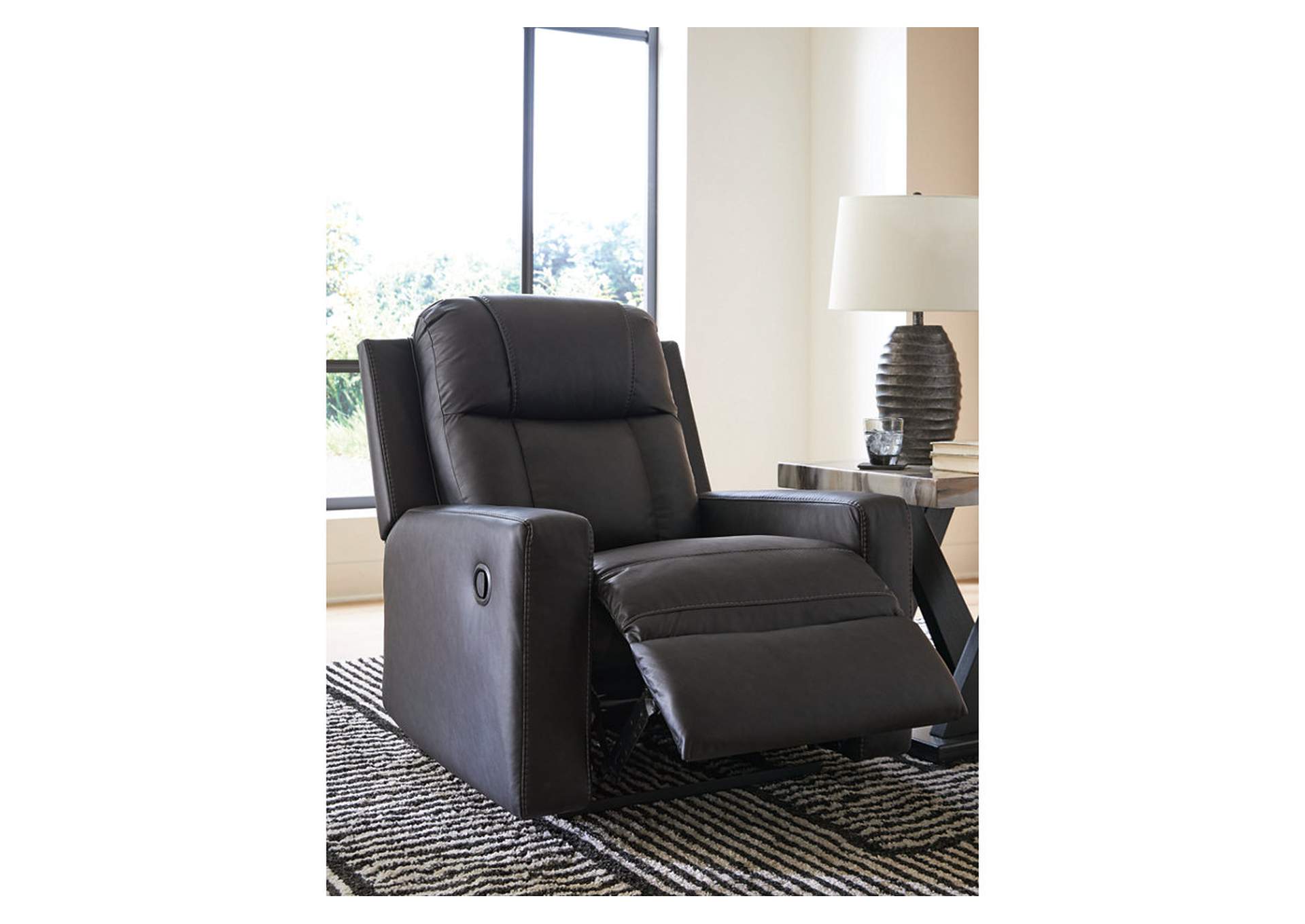 Mackmenville Recliner image 6