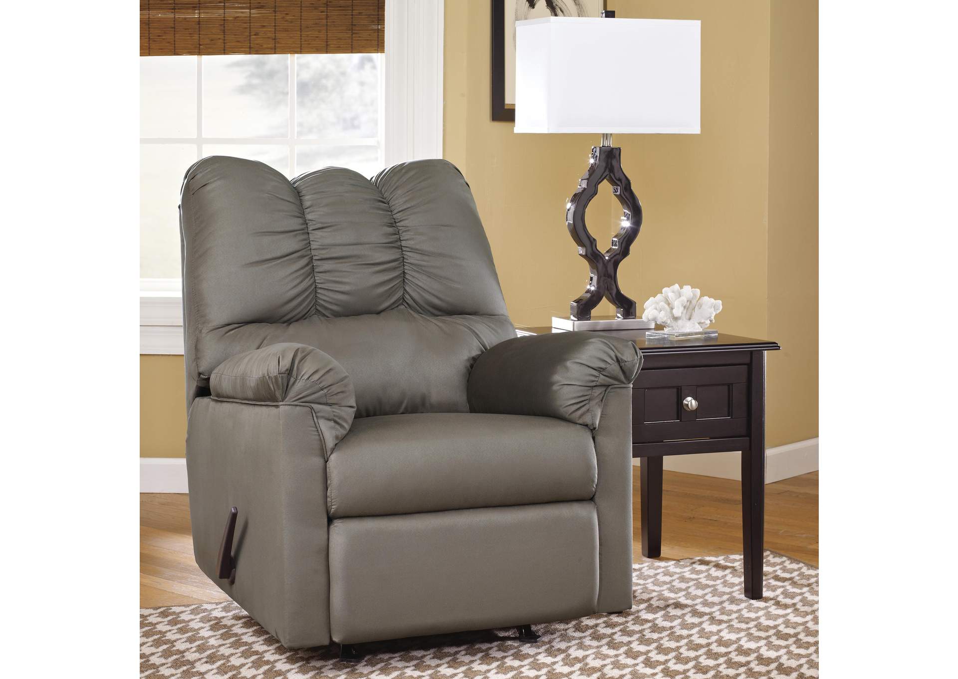 Darcy Recliner image 5