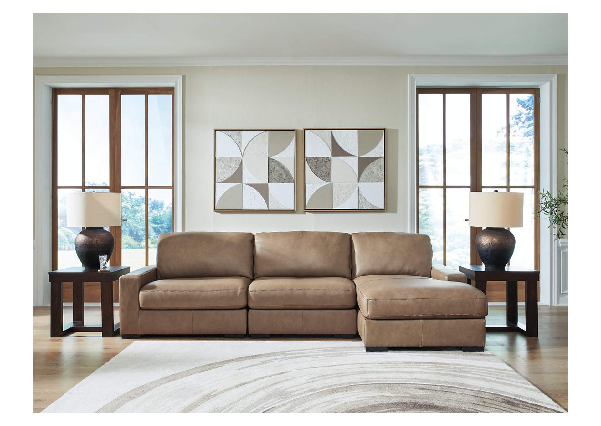 Veronella 3-Piece Sectional with Chaise image 2