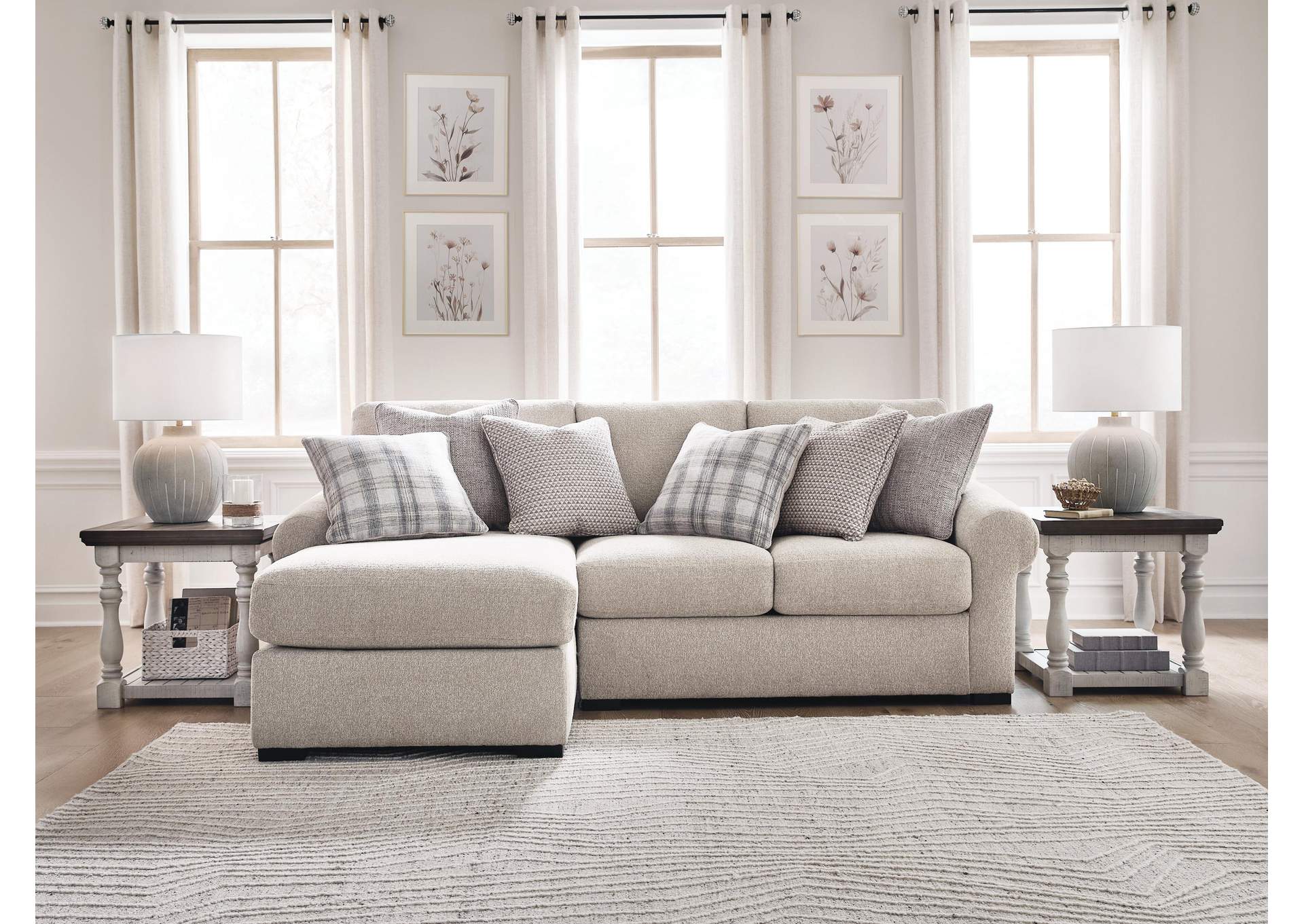 Bridgemont 2-Piece Sectional Sofa Chaise image 2