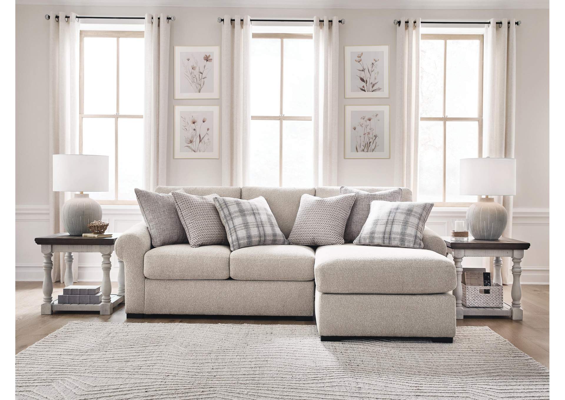 Bridgemont 2-Piece Sectional Sofa Chaise image 2