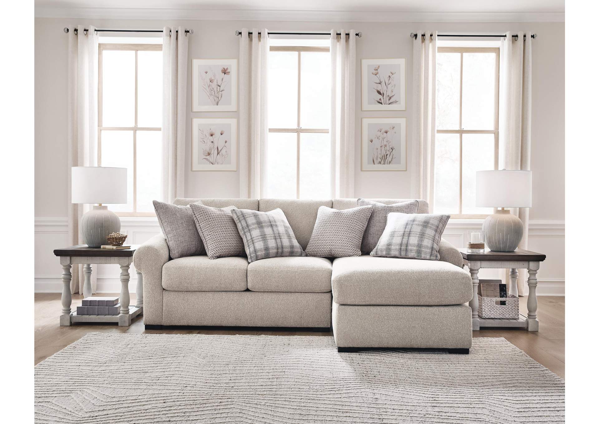 Bridgemont 2-Piece Sectional Sofa Chaise image 10