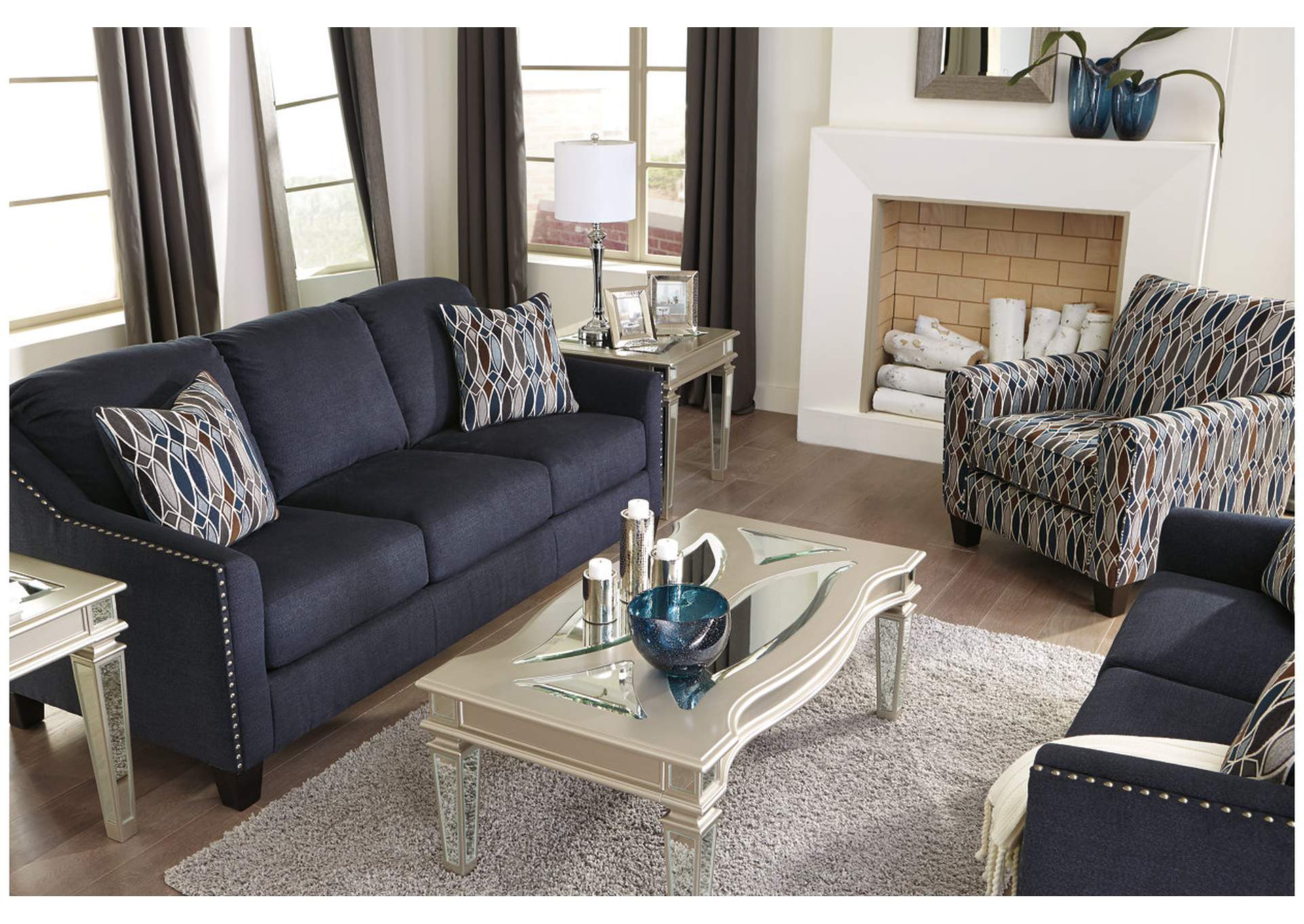 Creeal Heights Sofa image 7