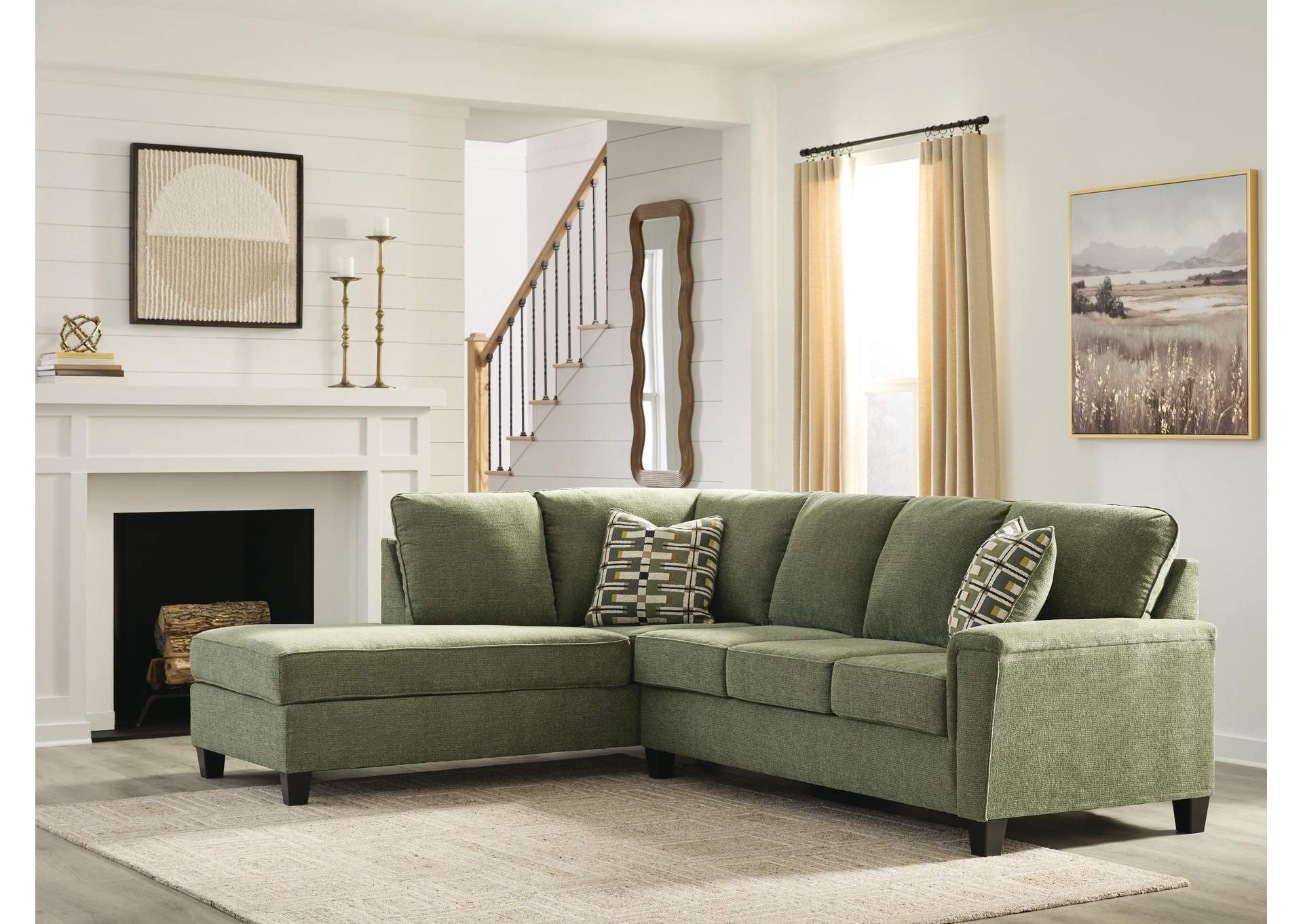 Leeshan 2-Piece Sectional with Chaise image 2