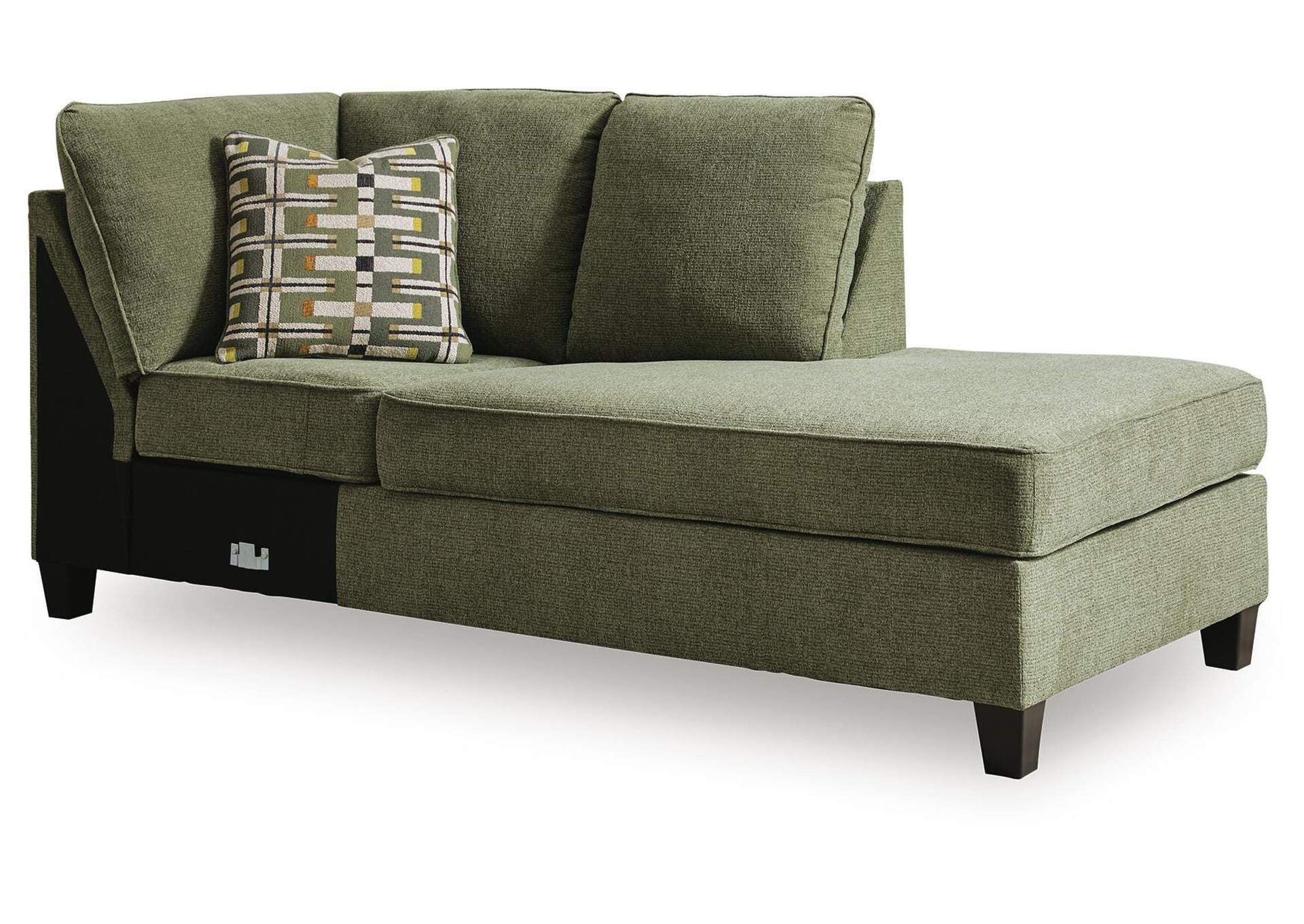 Leeshan 2-Piece Sectional with Chaise image 8