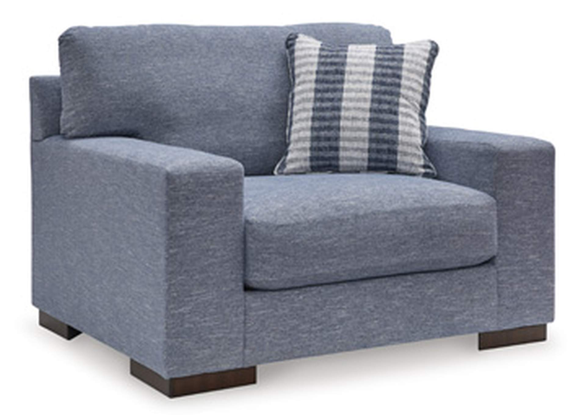 Belvoir Oversized Chair image 3