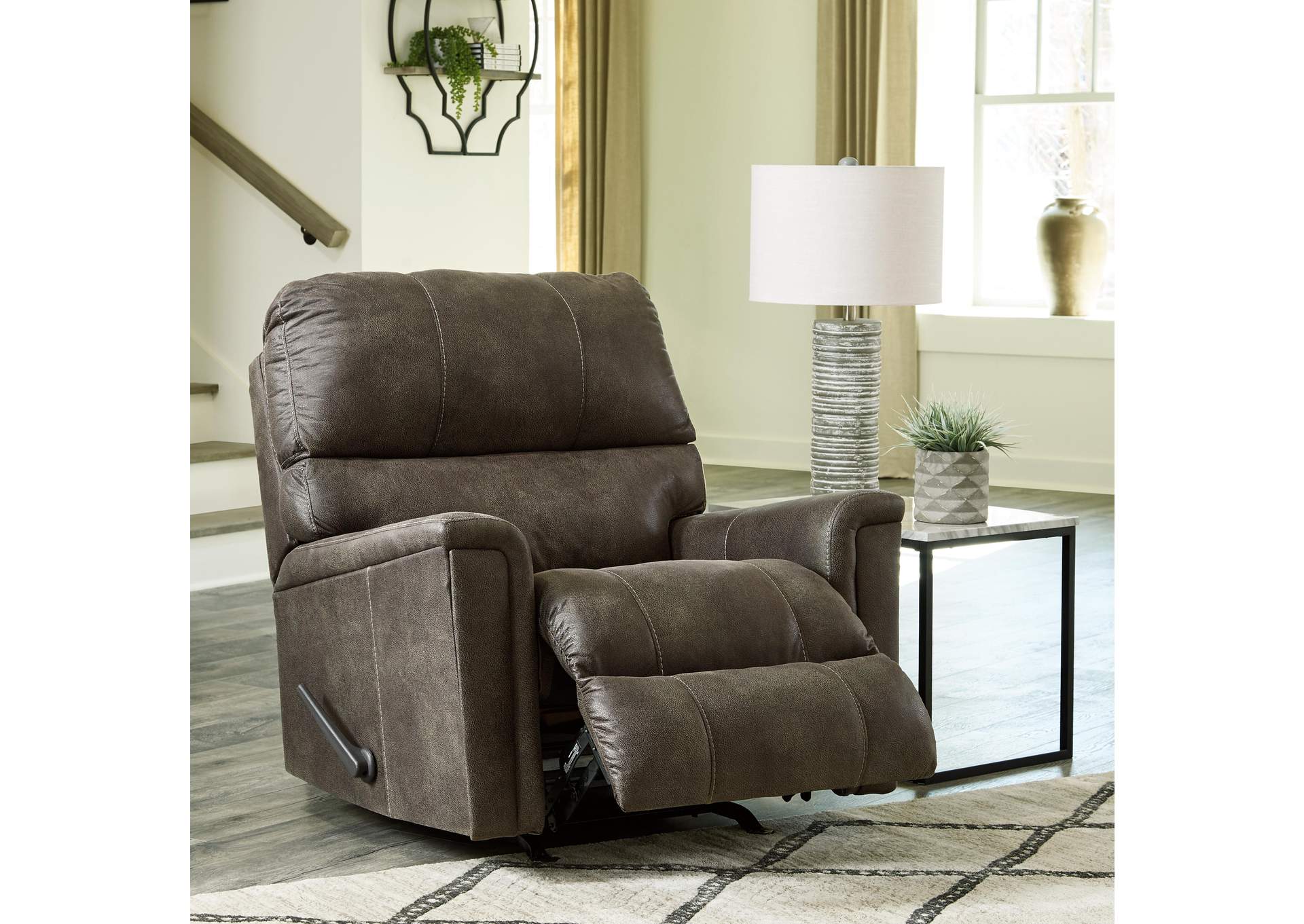 Navi Recliner image 2