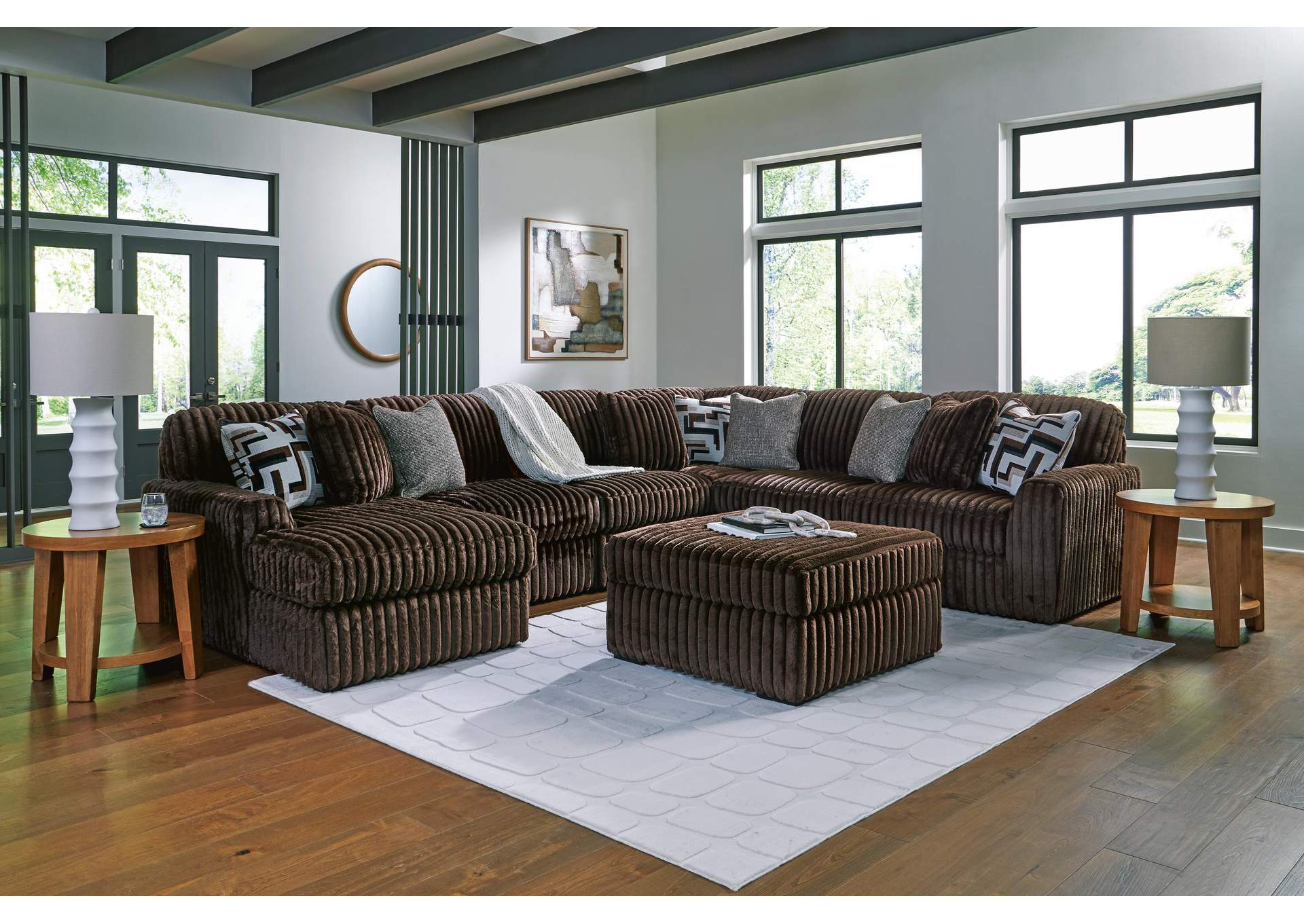 Midnight-Madness 6-Piece Sectional with Chaise image 4