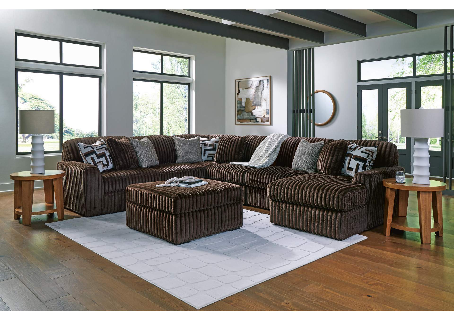 Midnight-Madness 6-Piece Sectional with Chaise image 4