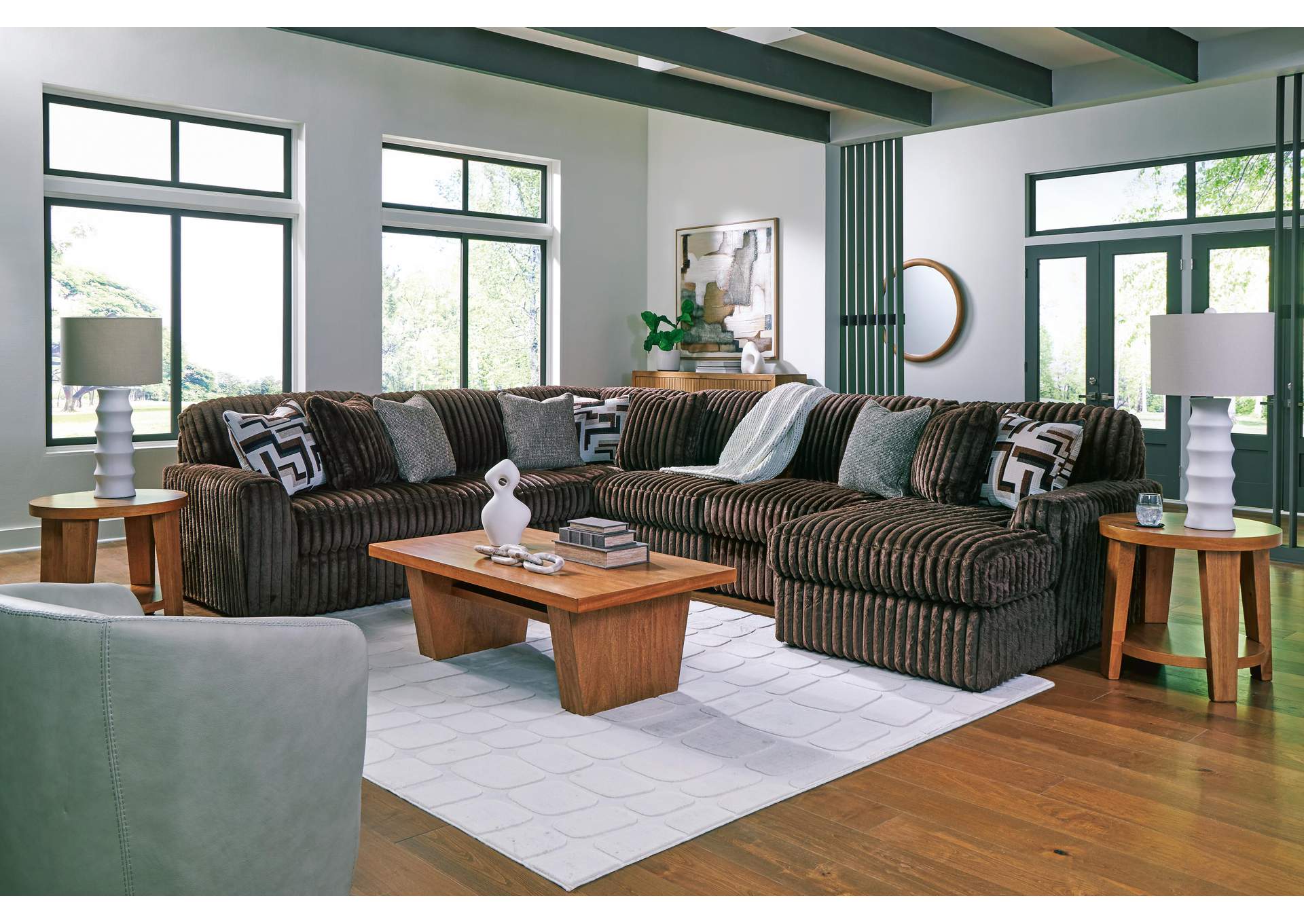 Midnight-Madness 6-Piece Sectional with Chaise image 8