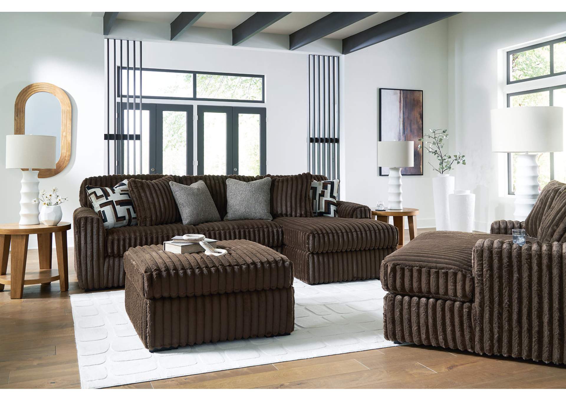 Midnight-Madness 2-Piece Sectional Sofa with Chaise image 10