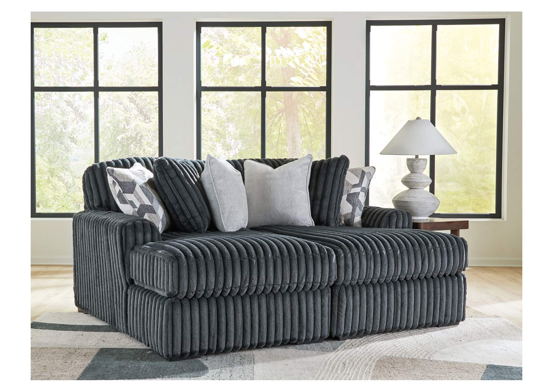 Midnight-Madness Super Chaise image 1