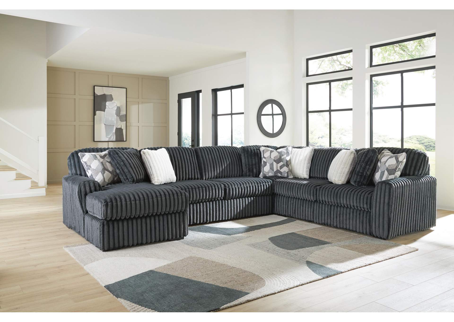Midnight-Madness 6-Piece Sectional with Chaise image 3
