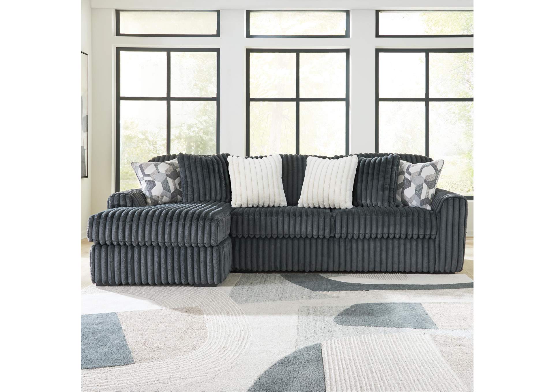 Midnight-Madness 2-Piece Sectional Sofa Chaise image 4