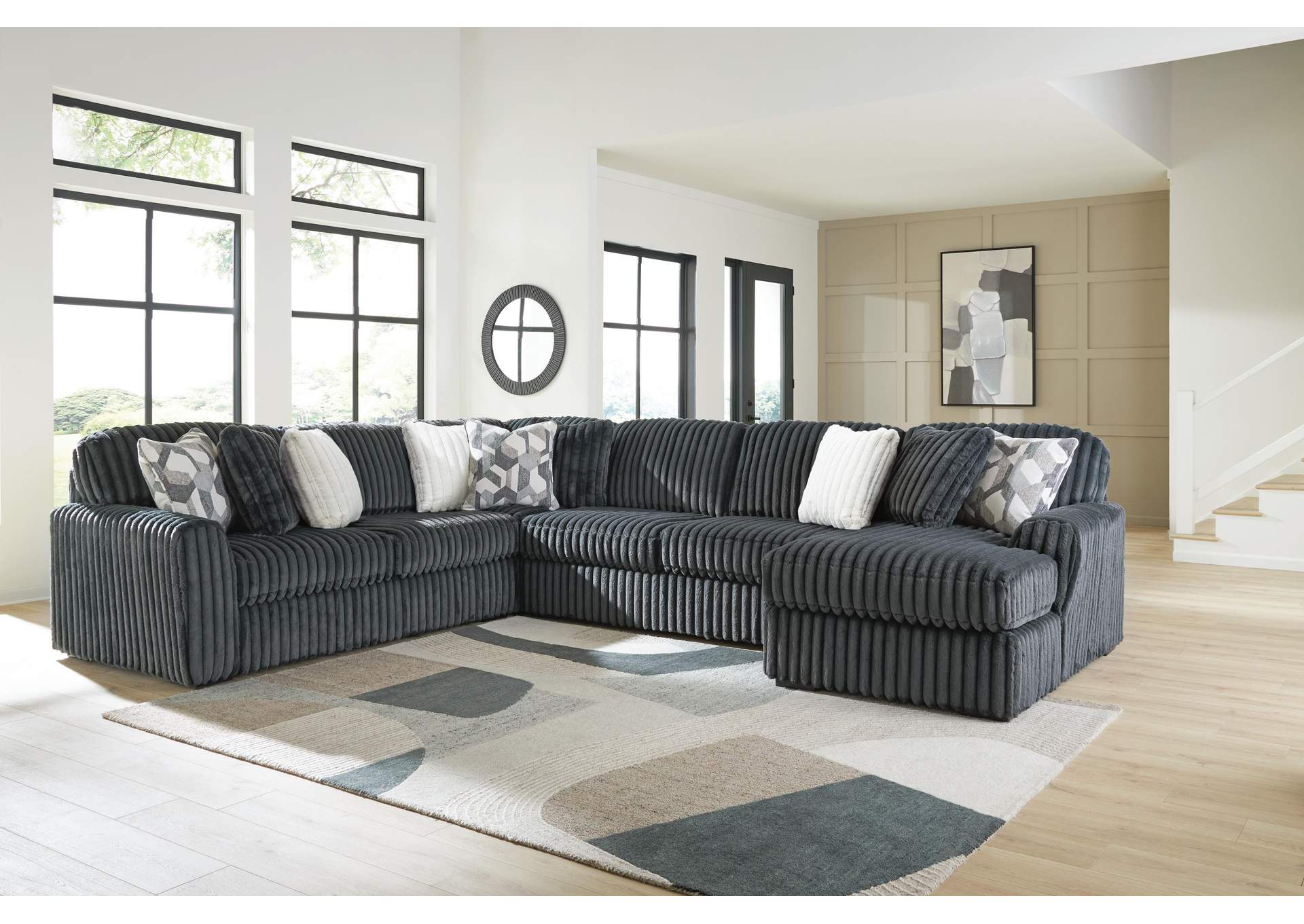 Midnight-Madness 6-Piece Sectional with Chaise image 2