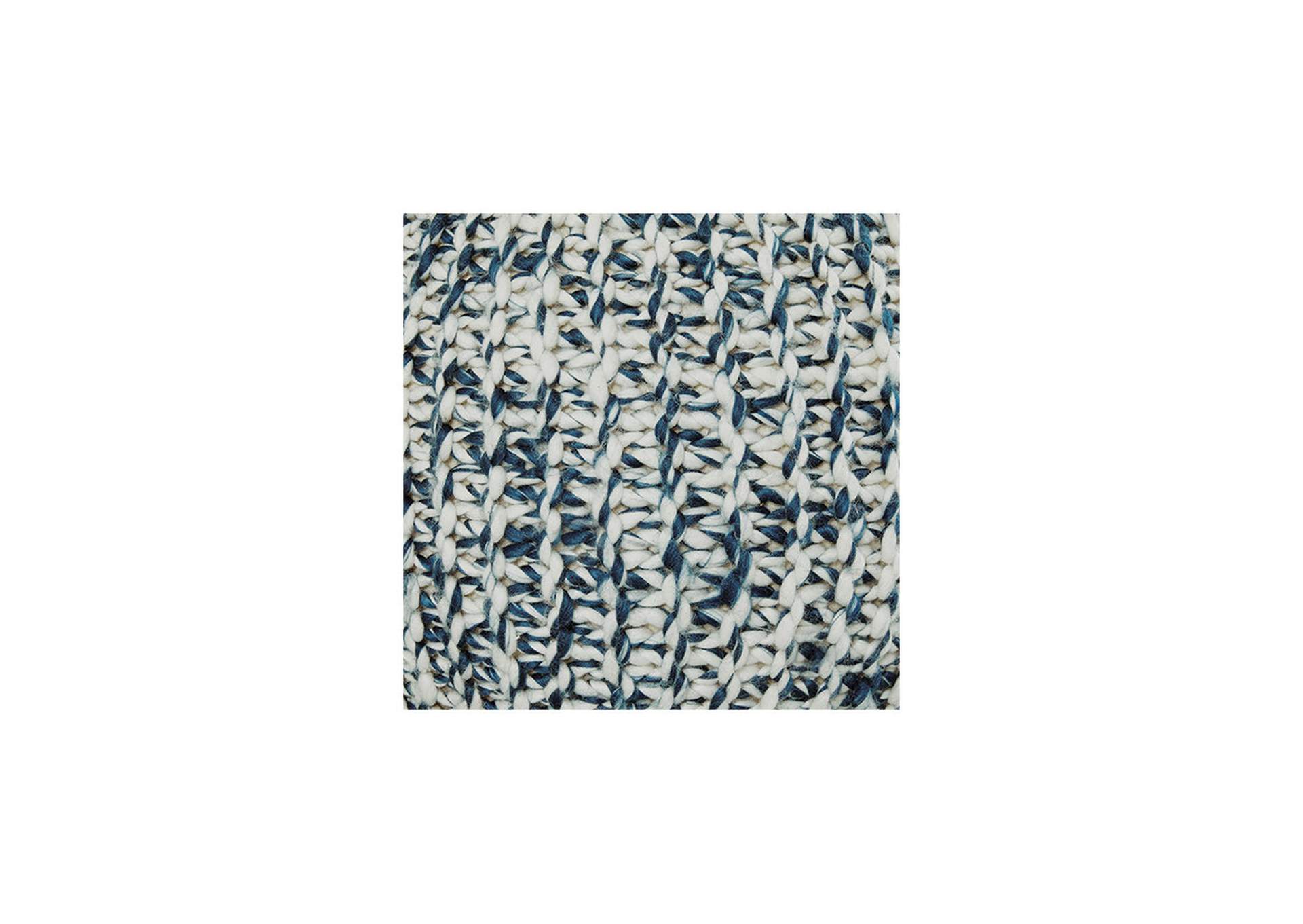 Latricia Pouf image 3