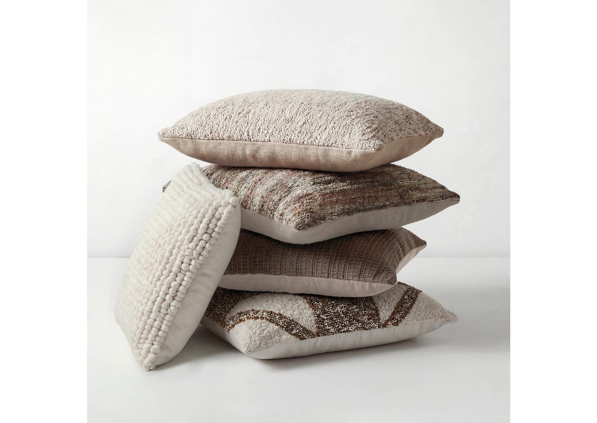 Aavie Pillow image 2