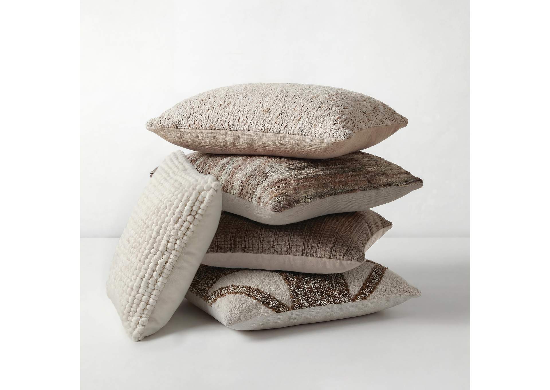 Aavie Pillow image 9