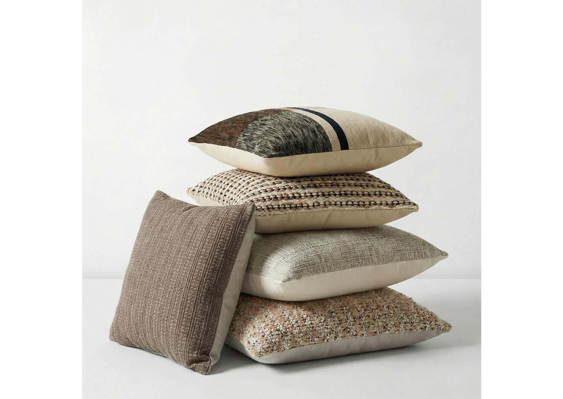 Nealington Pillow image 11