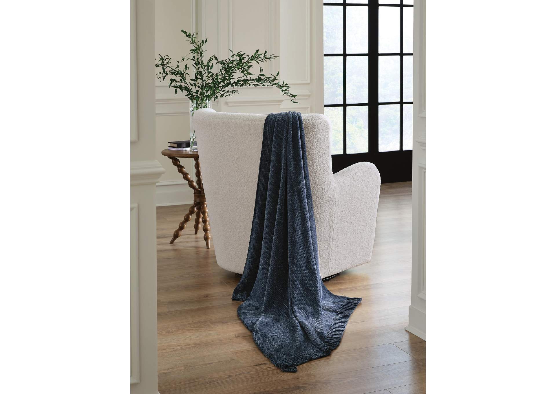 Anawood Throw (Set of 3) image 2