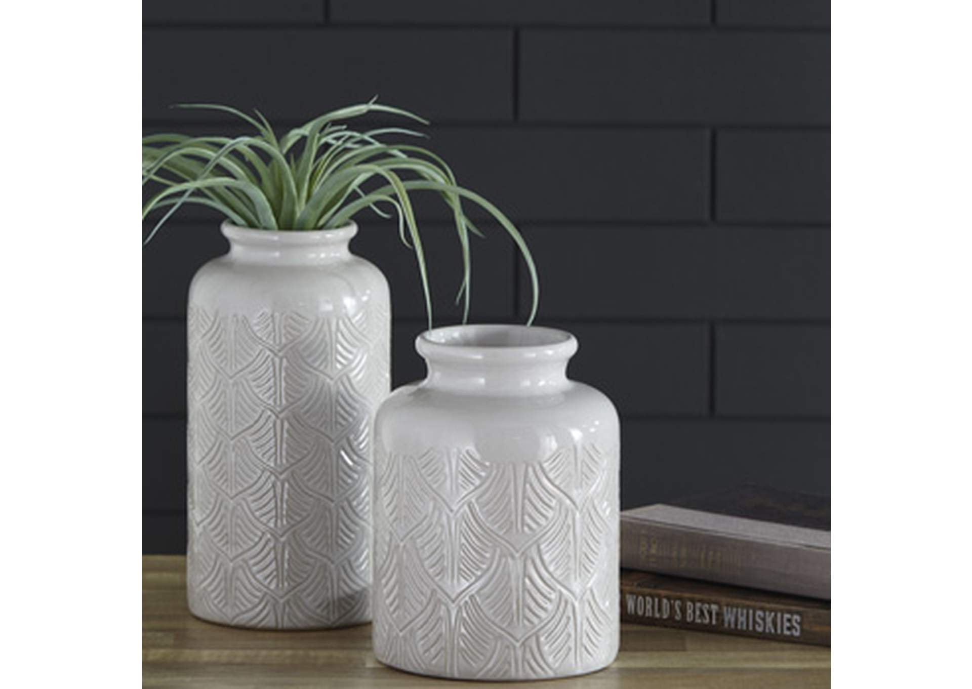 Edwinna Vase (Set of 2)