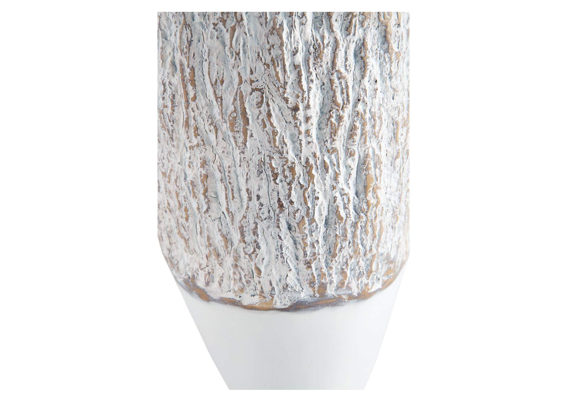 Hannalee Vase