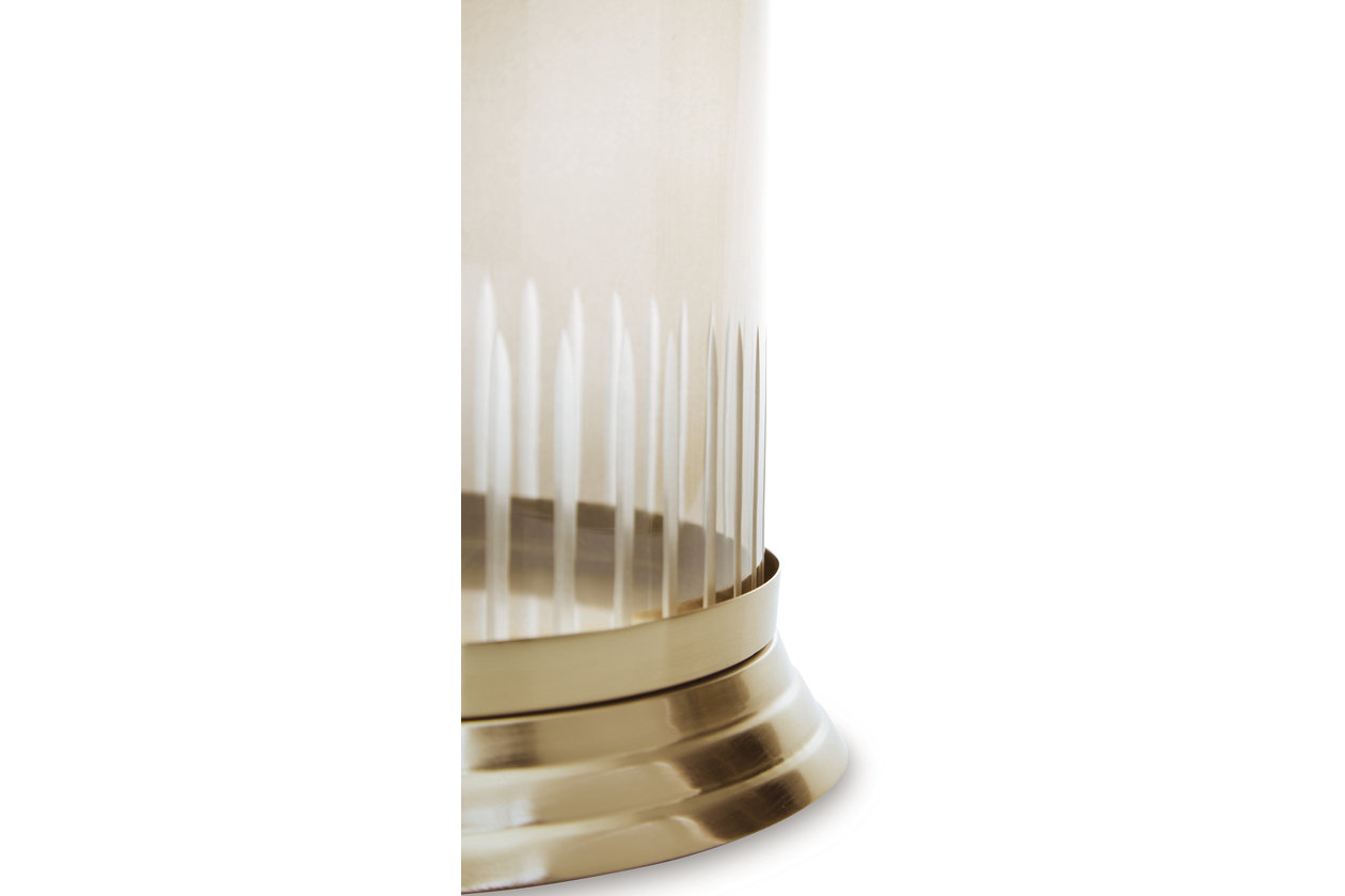 Aavinson Candle Holder