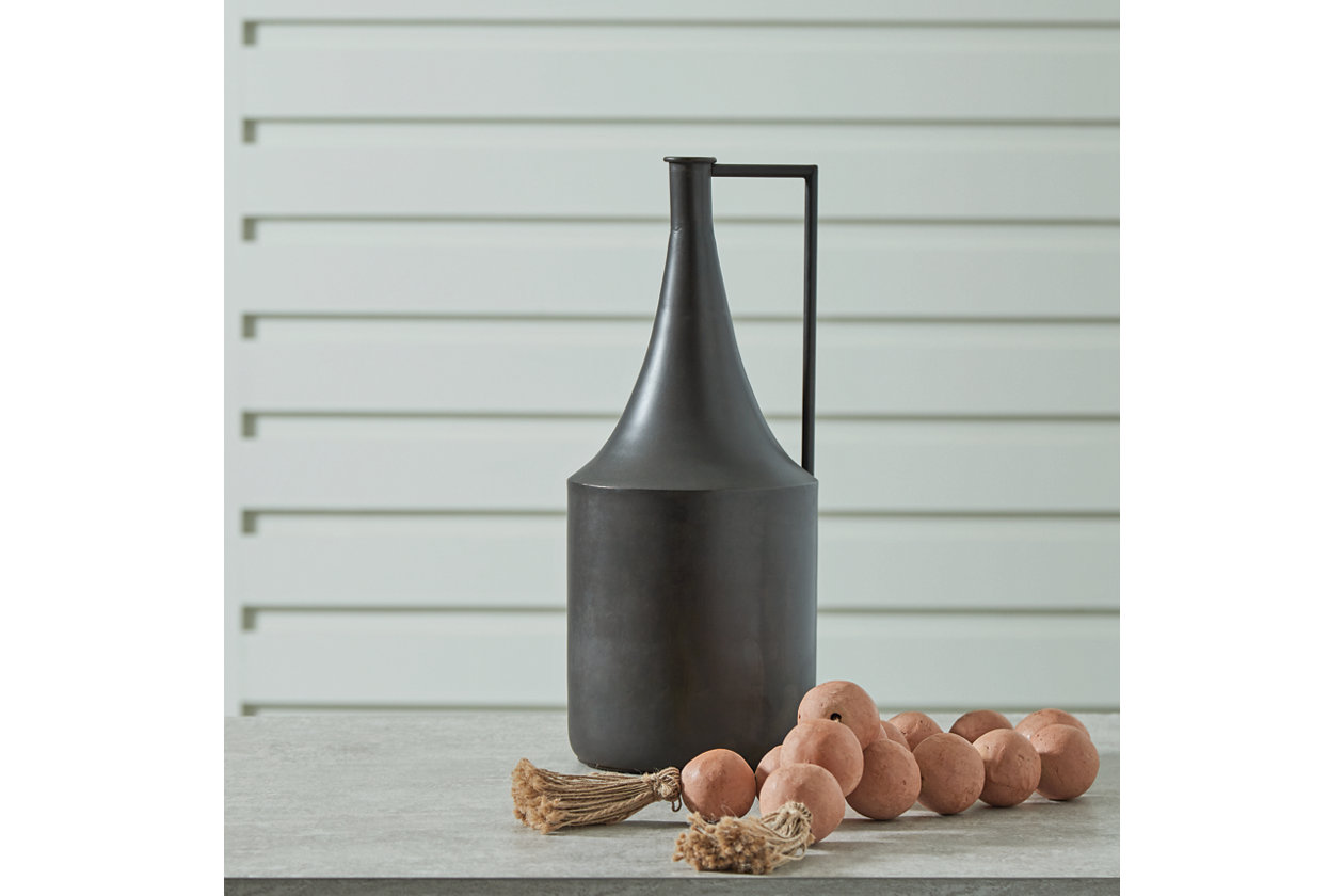 Zainforth Vase