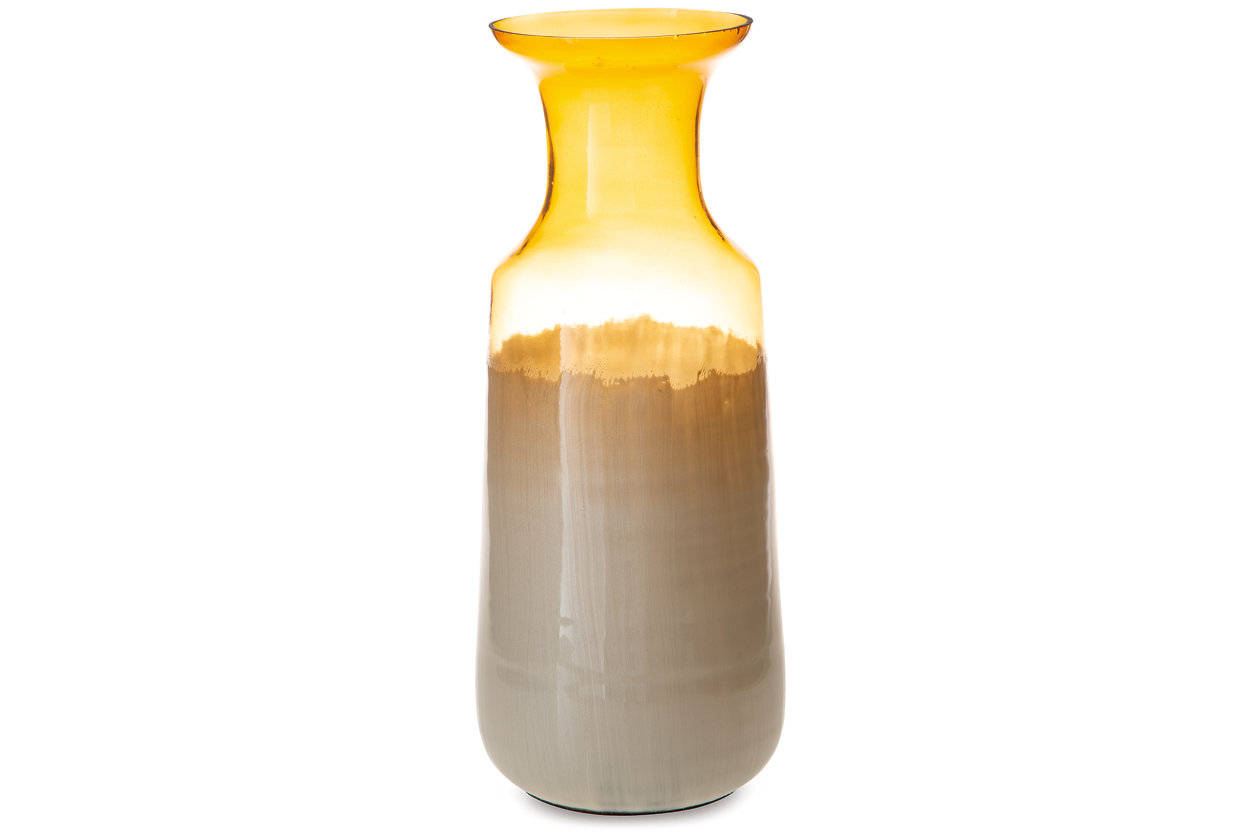 Wynburg Vase