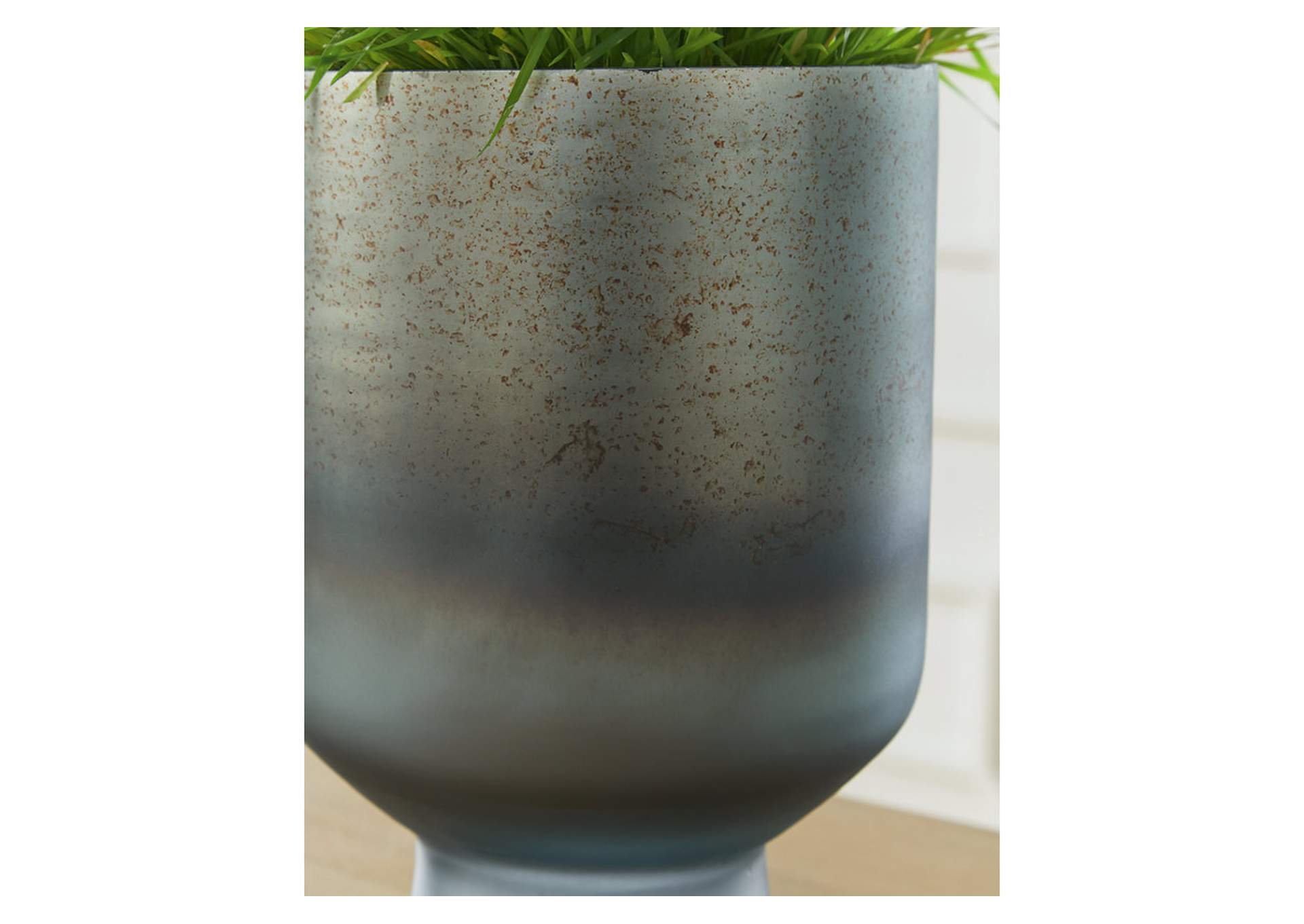 Pennmore Vase image 4