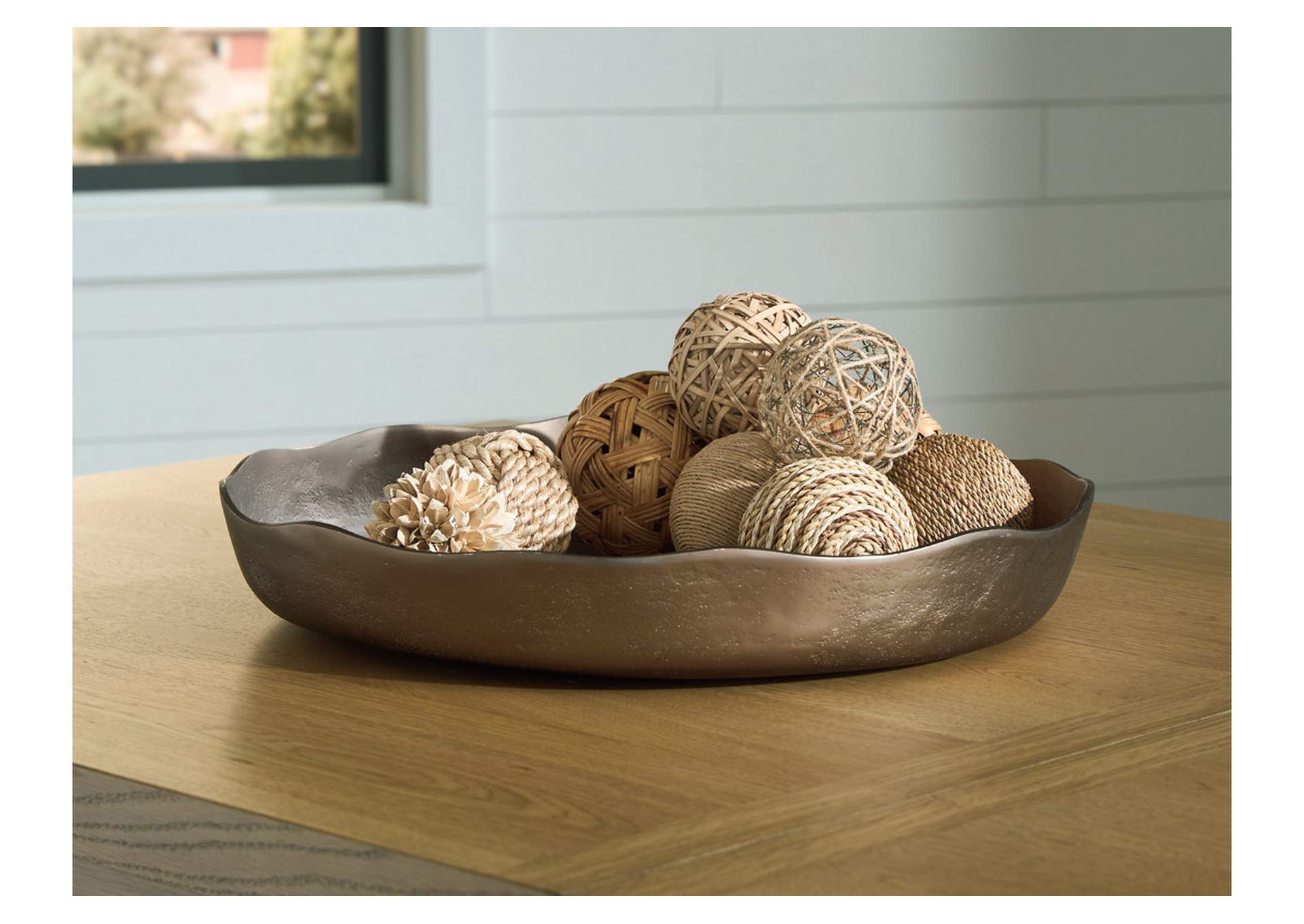 Wallmen Tray image 2