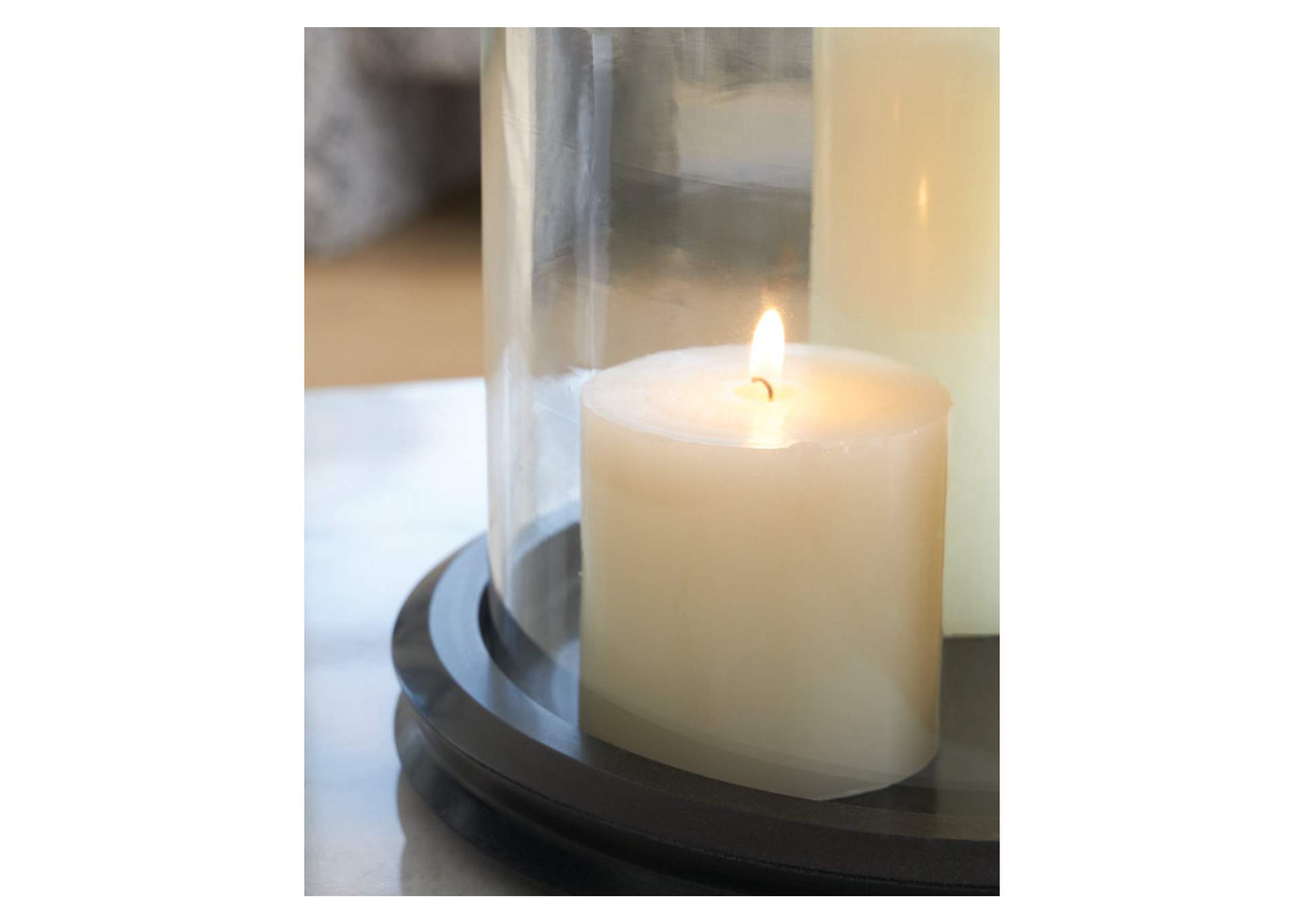 Saskia Candle Holder image 3
