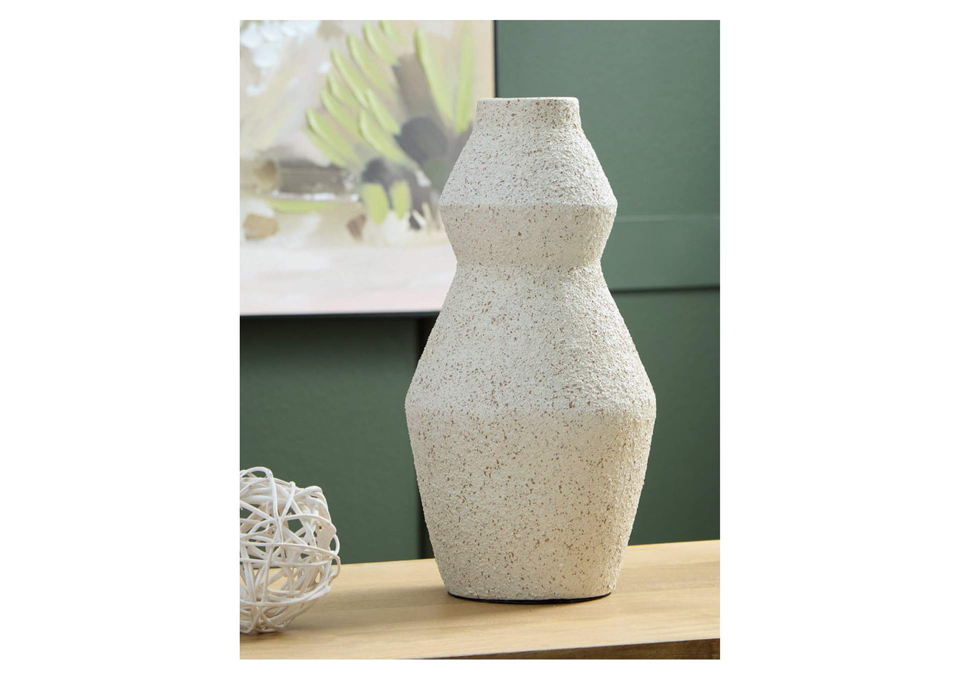 Dawthorne Vase image 2