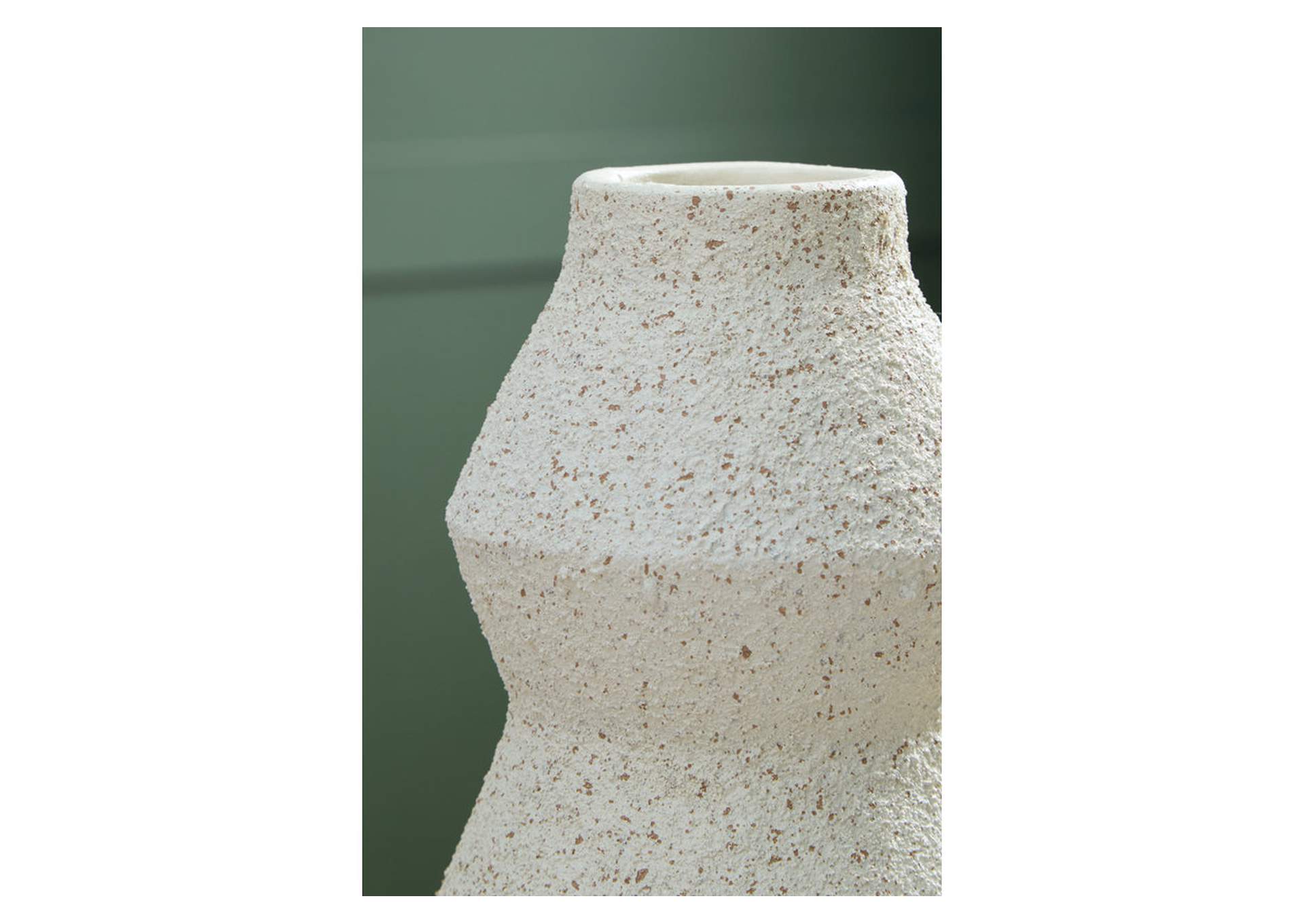 Dawthorne Vase image 3