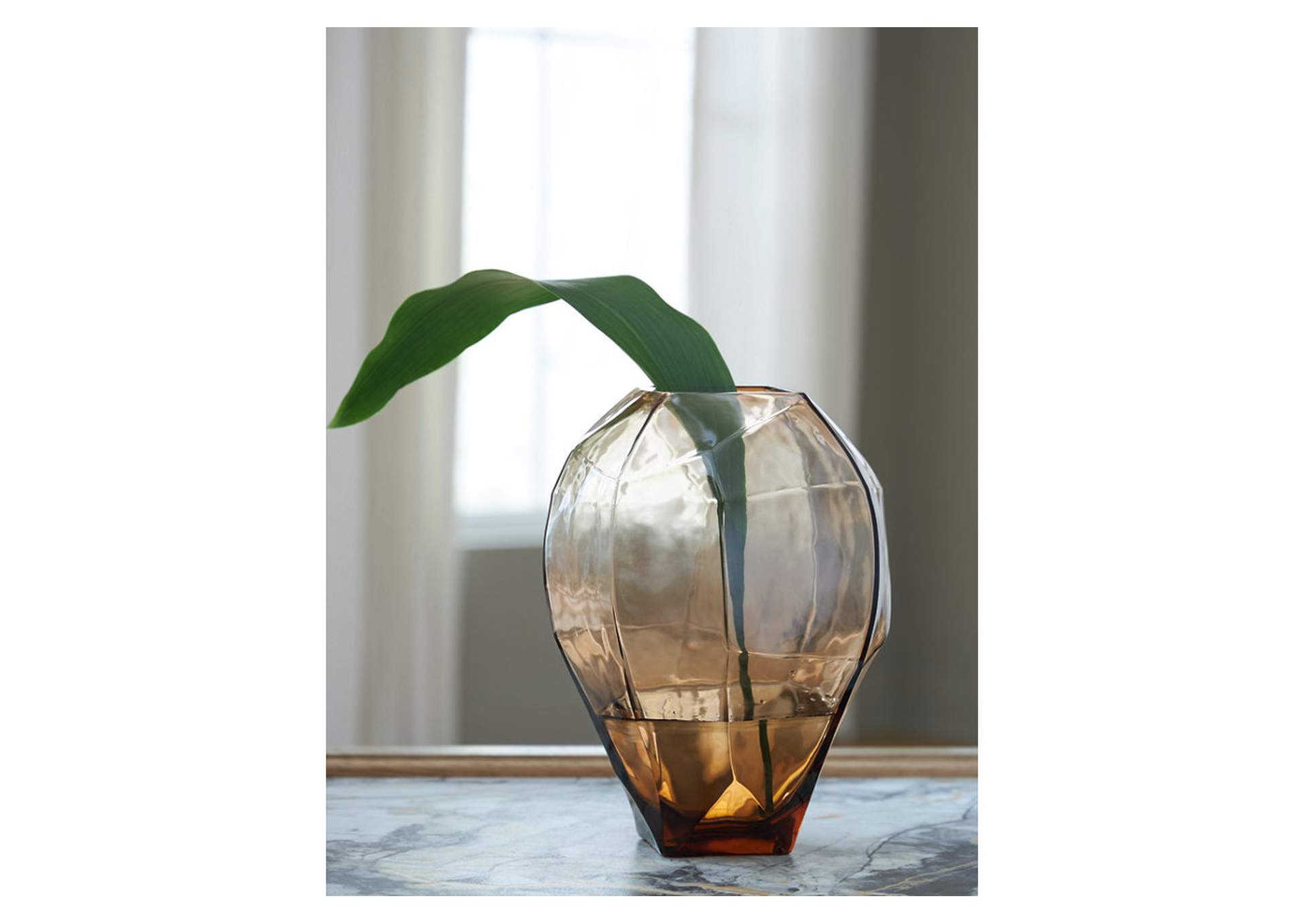 Ewart Vase image 2