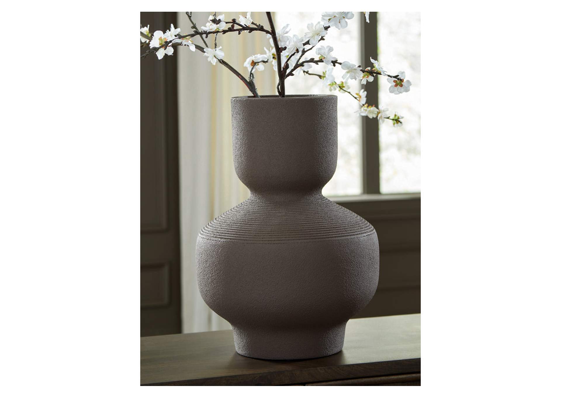 Dalsen Vase image 2