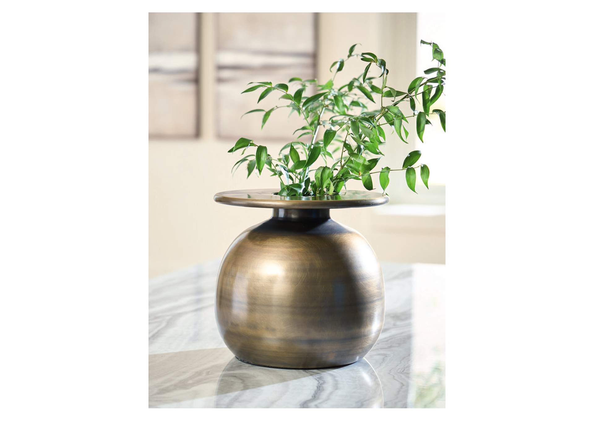 Fedorleigh Vase image 2