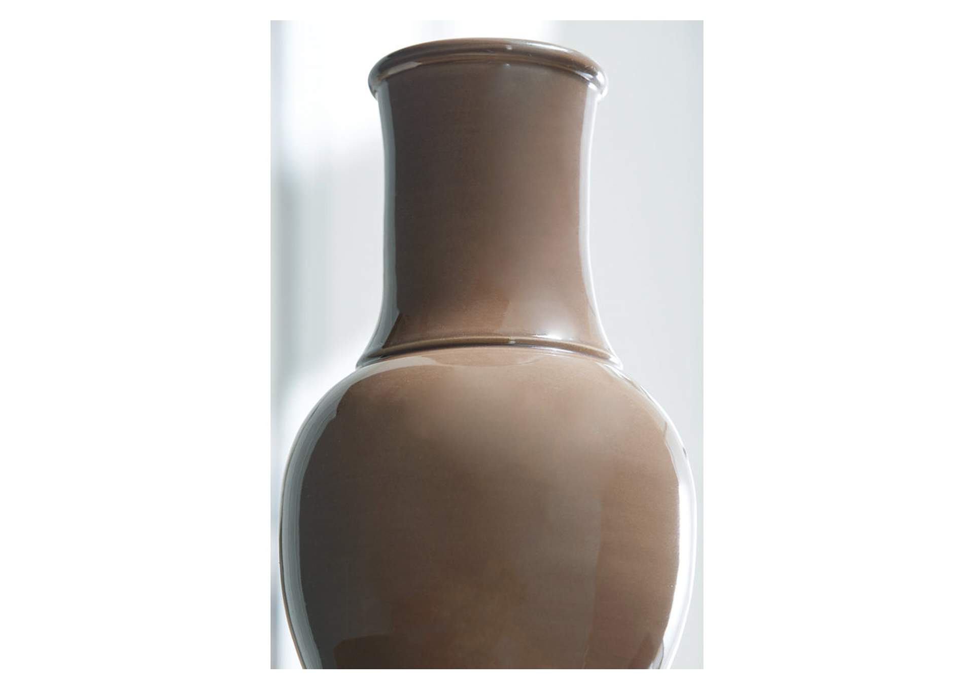 Tillmer Vase image 4