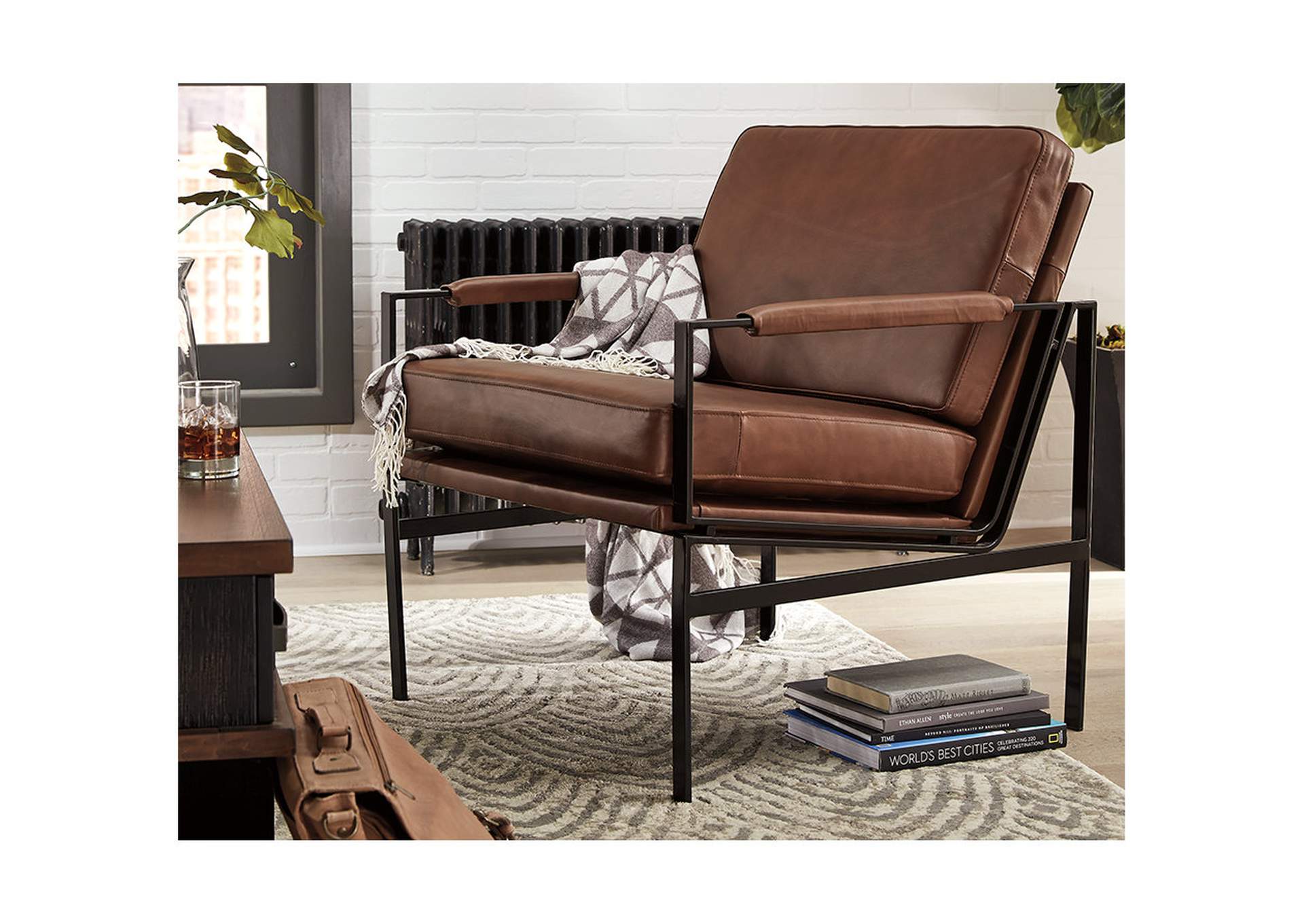Puckman Accent Chair image 3
