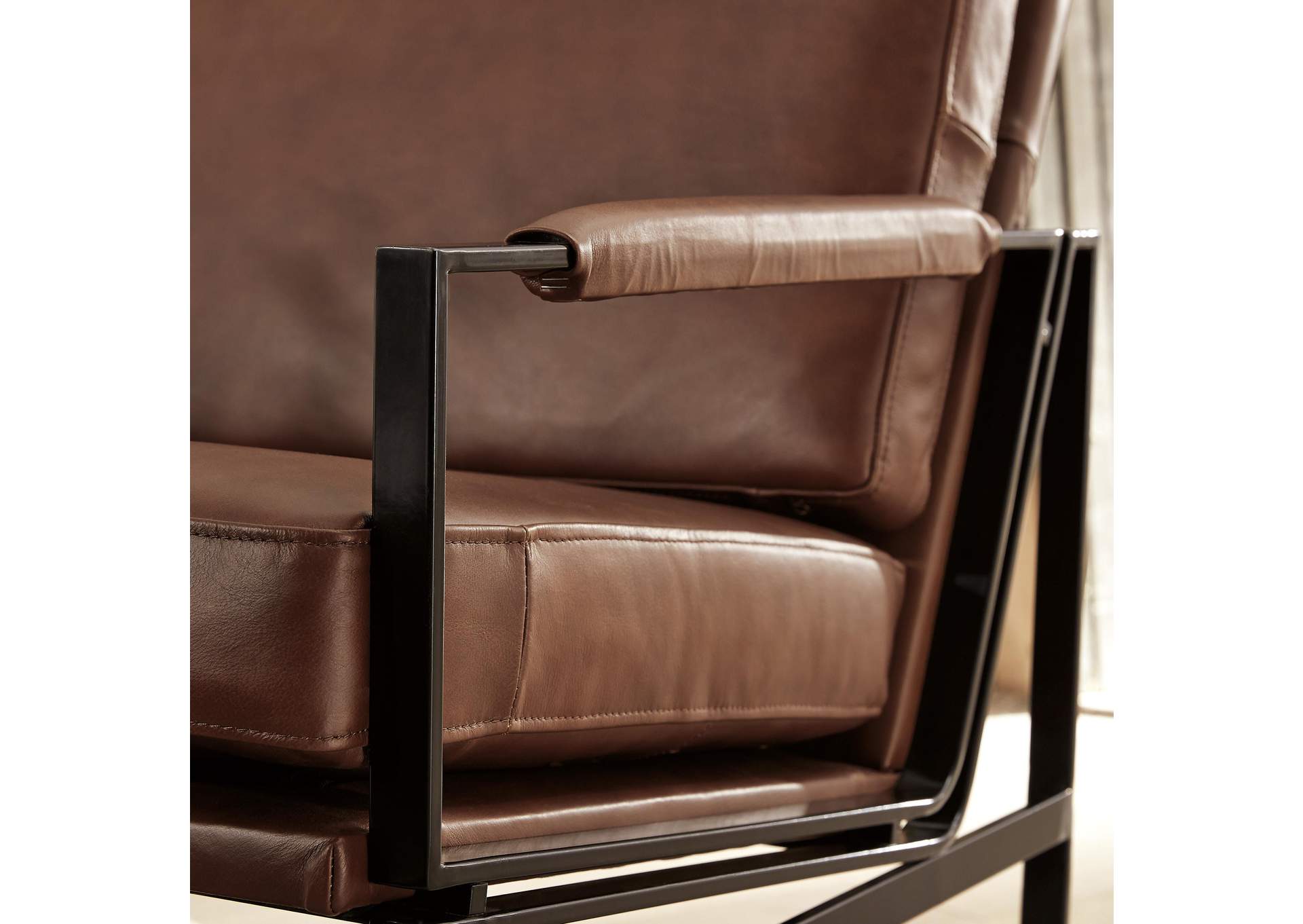 Puckman Accent Chair image 8