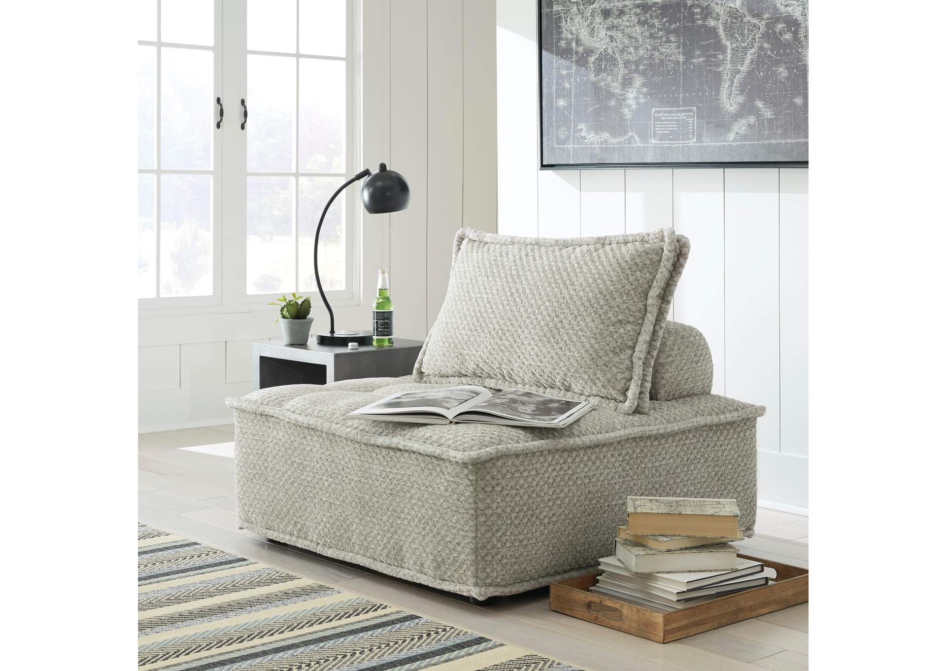 Bales Accent Chair image 4