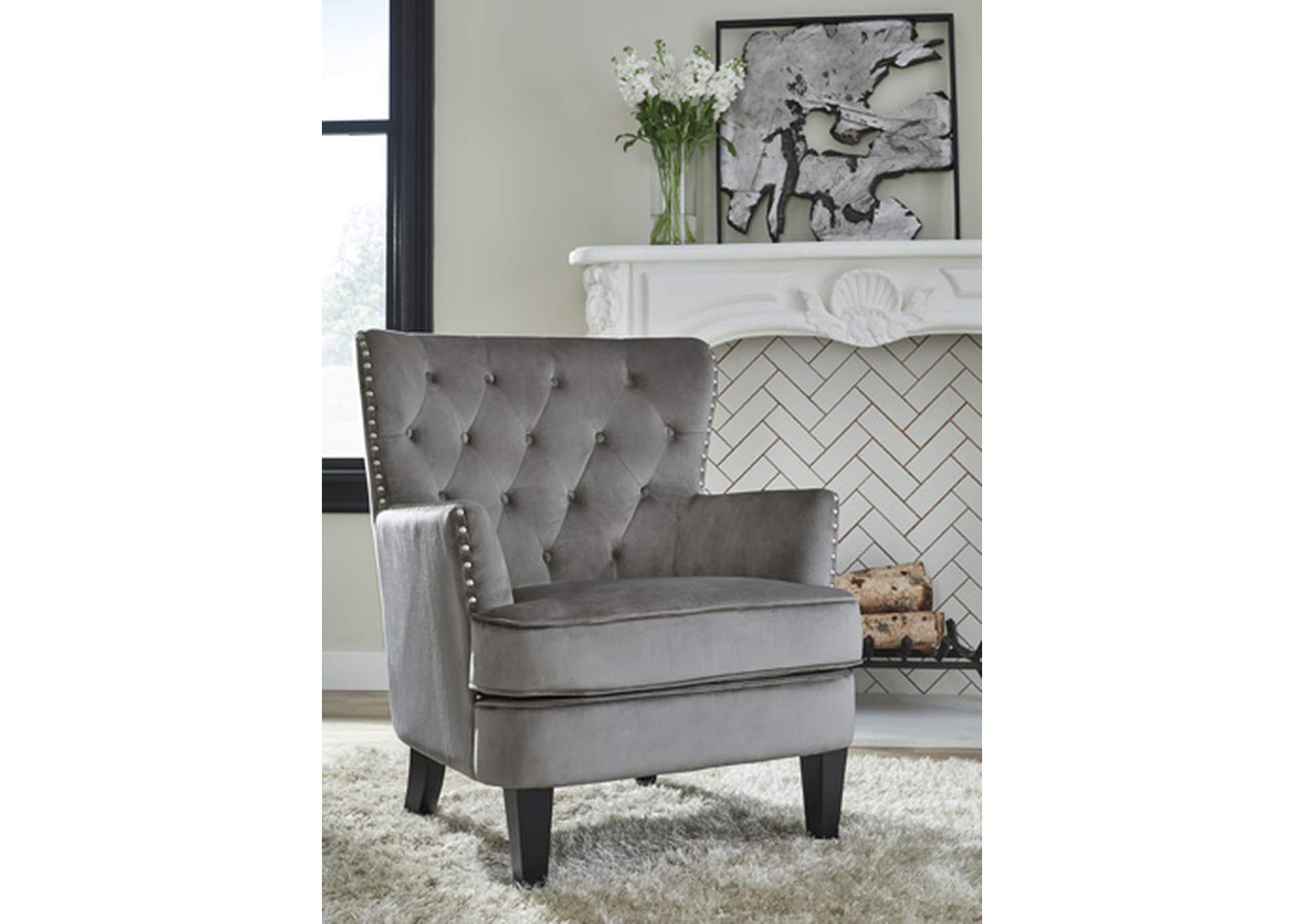 Romansque Accent Chair image 6