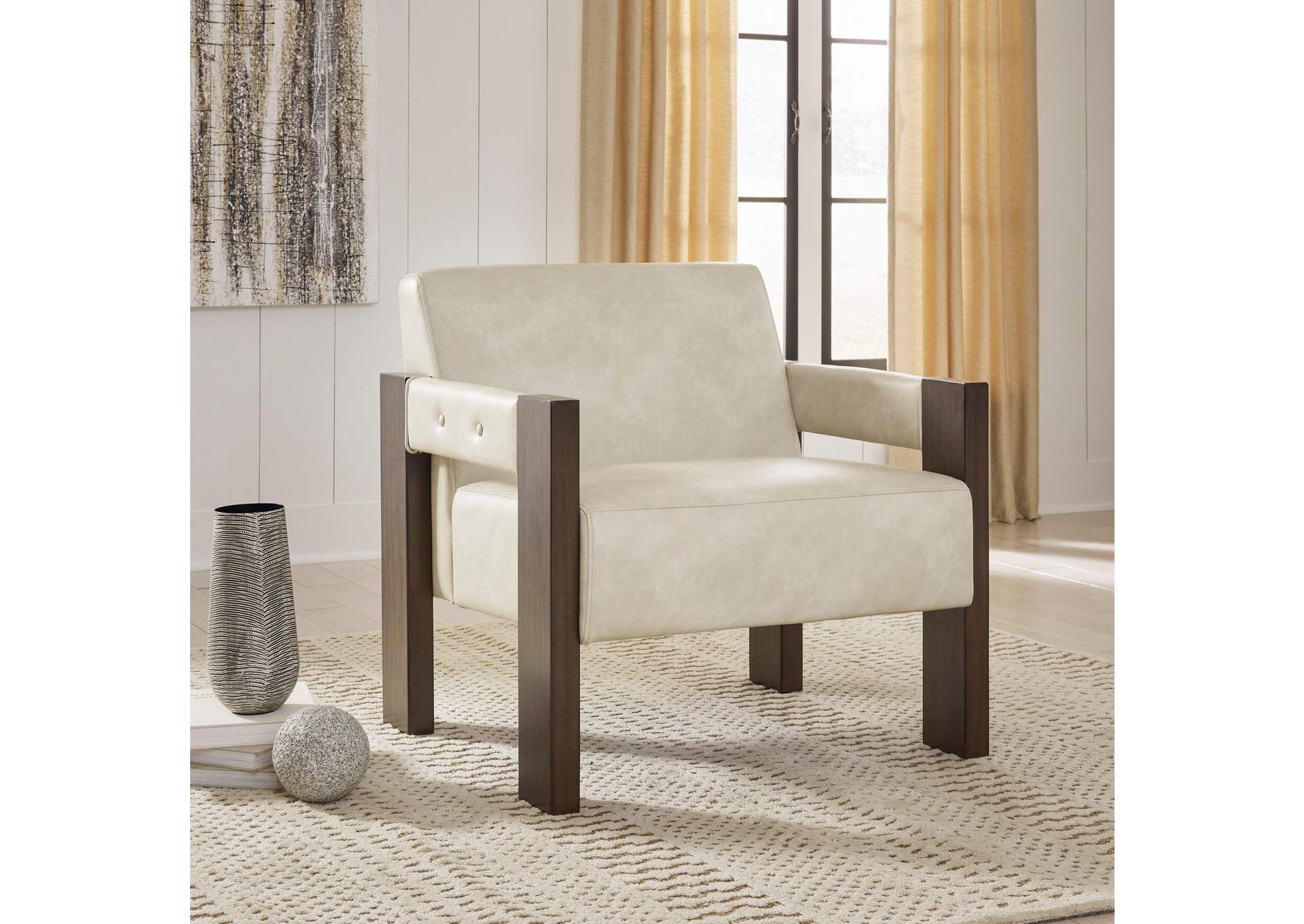 Adlanlock Accent Chair image 4
