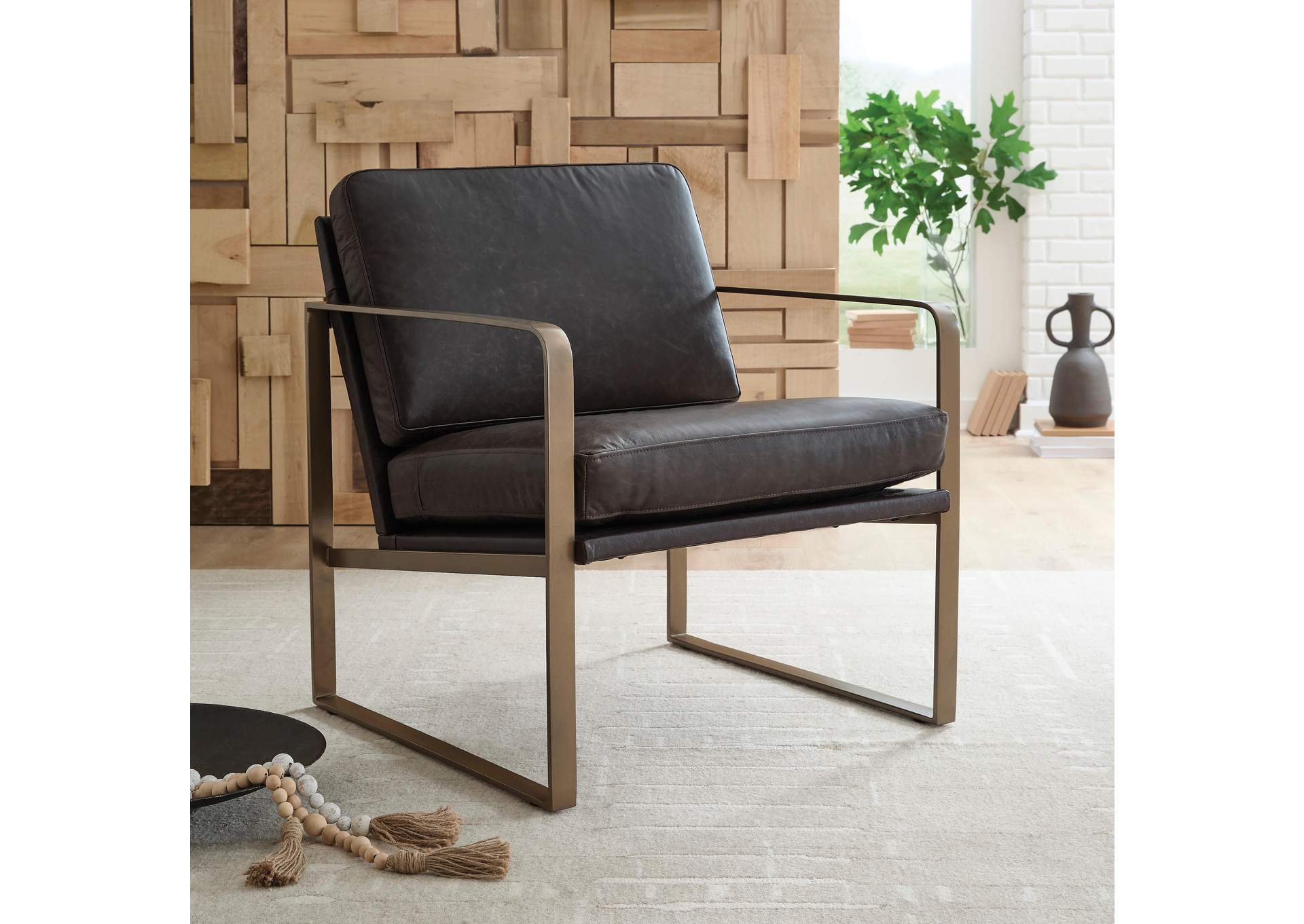 Bradett Accent Chair image 5