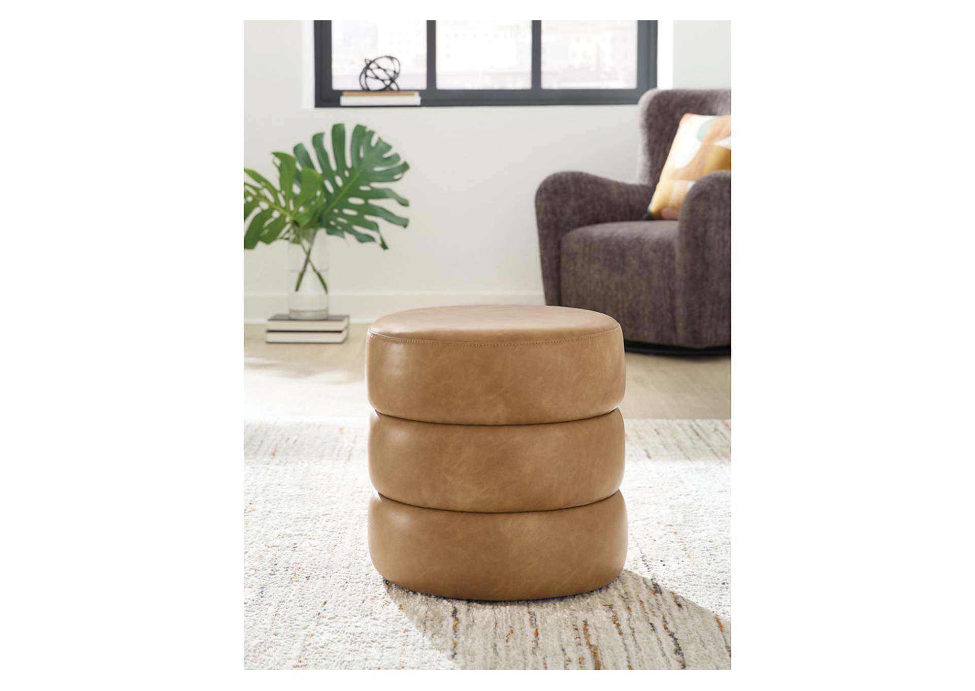 Ummi Swivel Accent Ottoman image 2