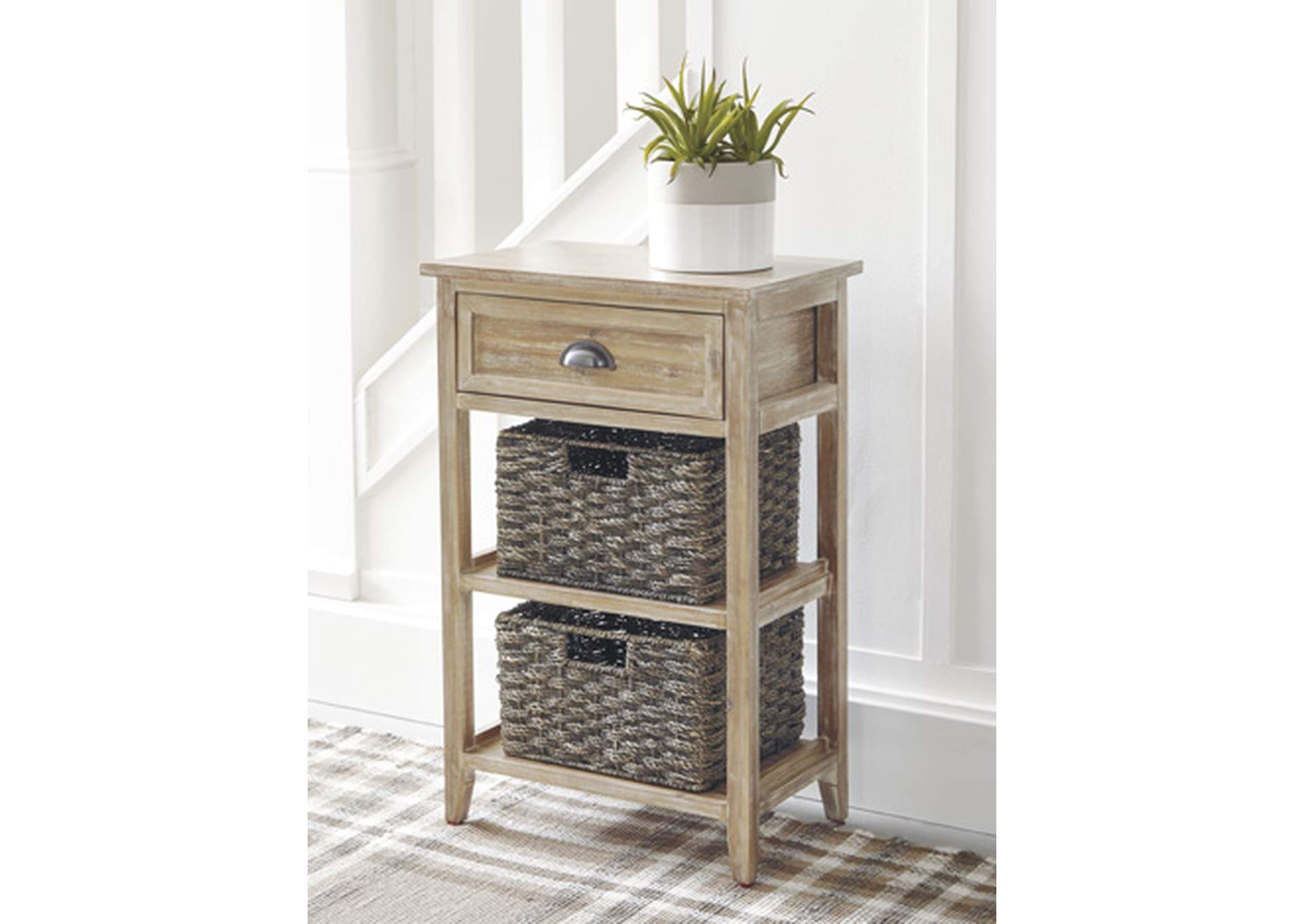 Oslember Accent Table image 5