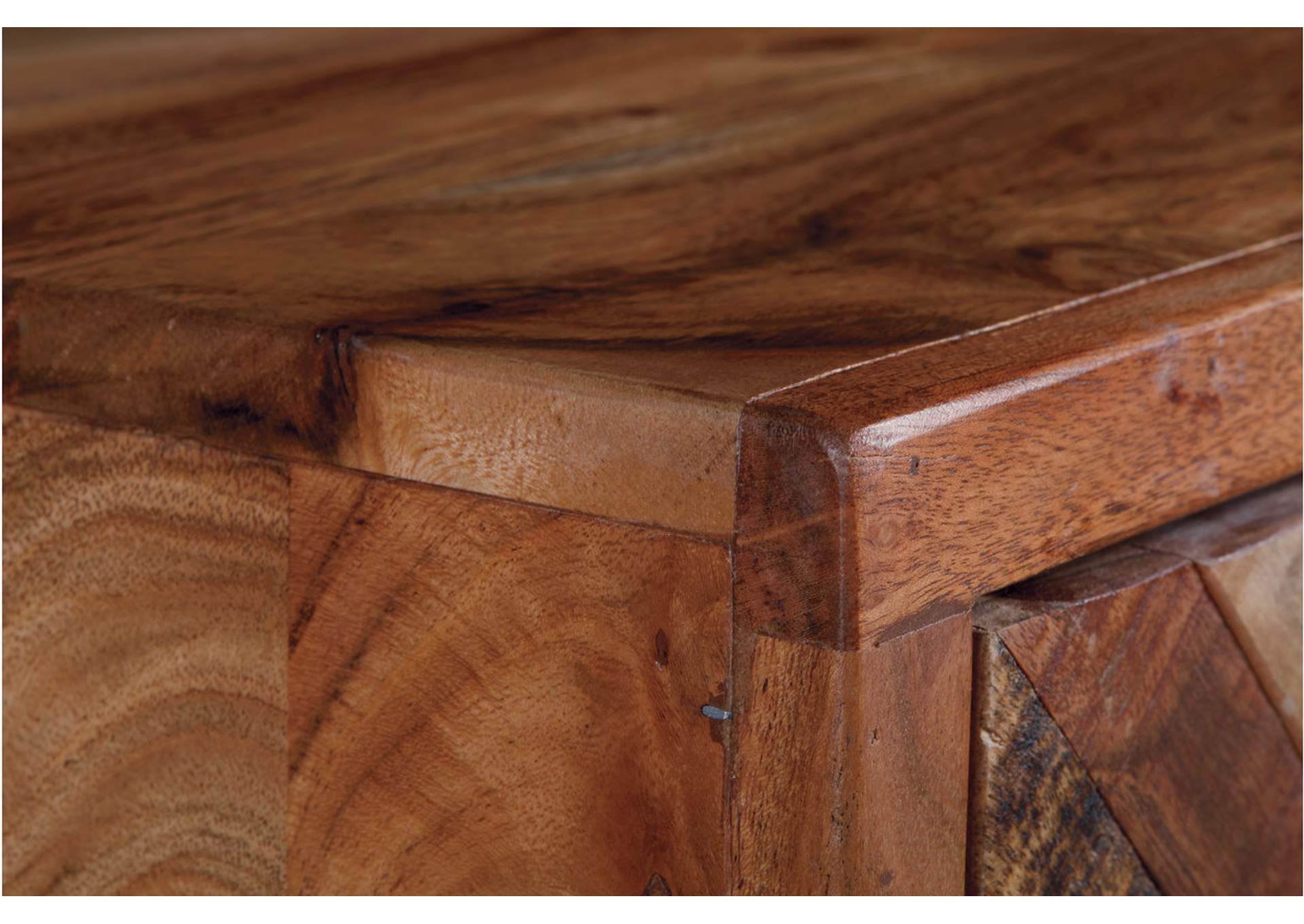 Gabinwell Accent Cabinet image 7
