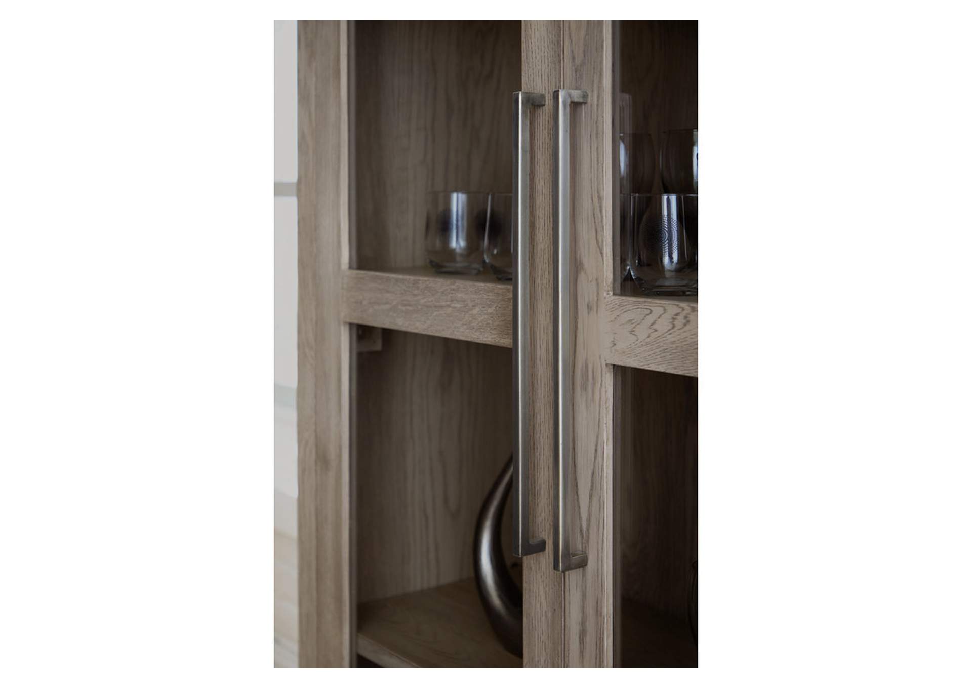 Dalenville Accent Cabinet image 7