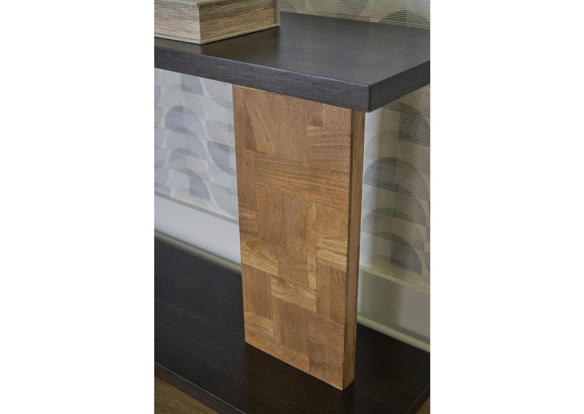 Camlett Console Sofa Table image 8