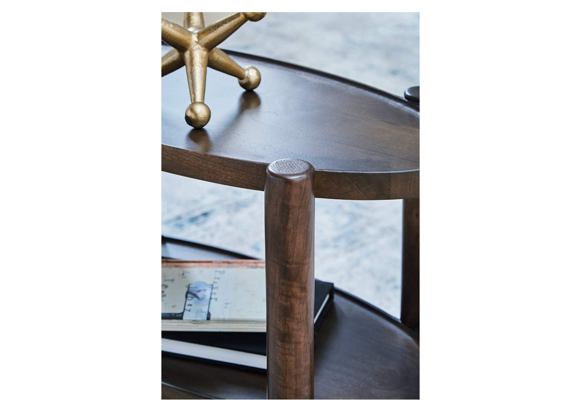 Wiattbury Accent Table image 4